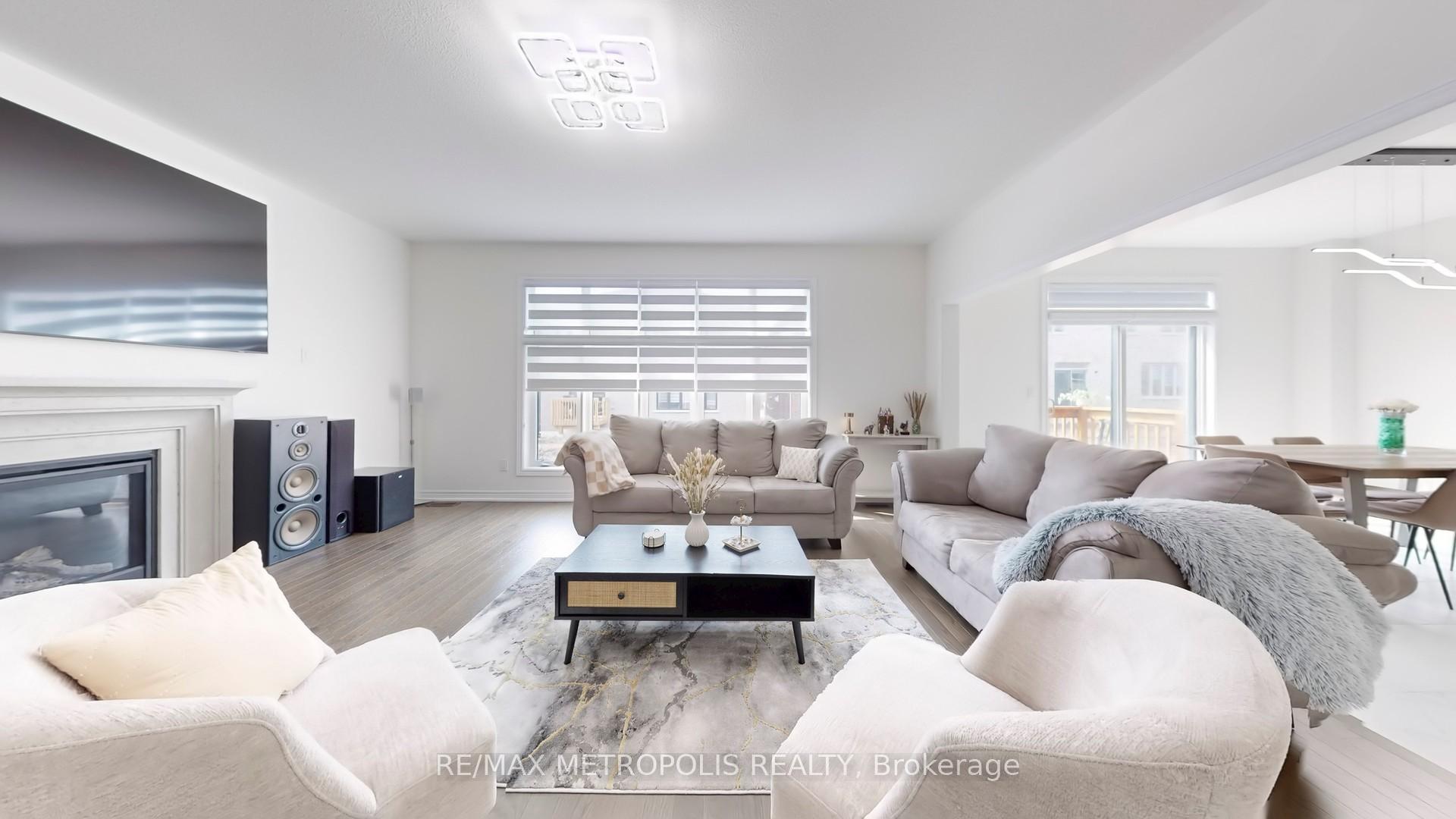 Photo 7 of 1315 Davis Loop, Innisfil, Lefroy — HOMEH