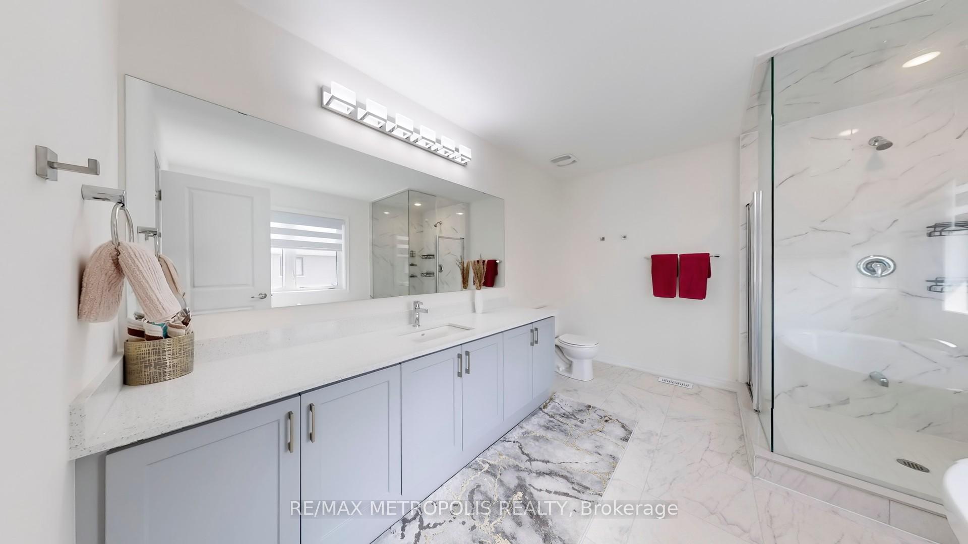 Photo 34 of 1315 Davis Loop, Innisfil, Lefroy — HOMEH