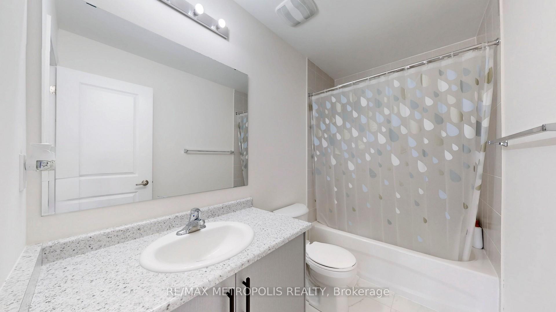 Photo 38 of 1315 Davis Loop, Innisfil, Lefroy — HOMEH