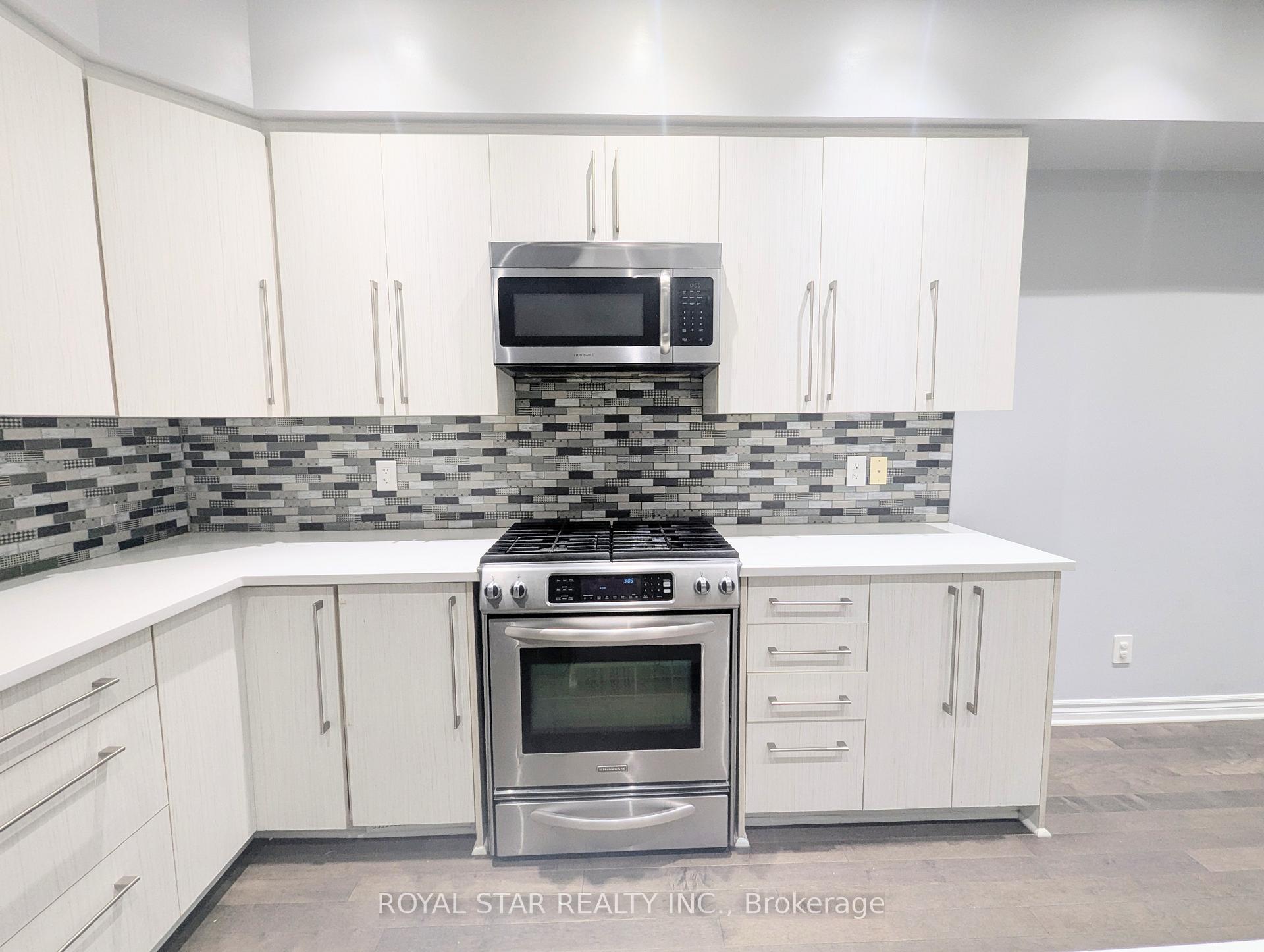 Photo 6 of 421 Livery Street, Ottawa, Kanata - Emerald Meadows/Trailwest — HOMEH