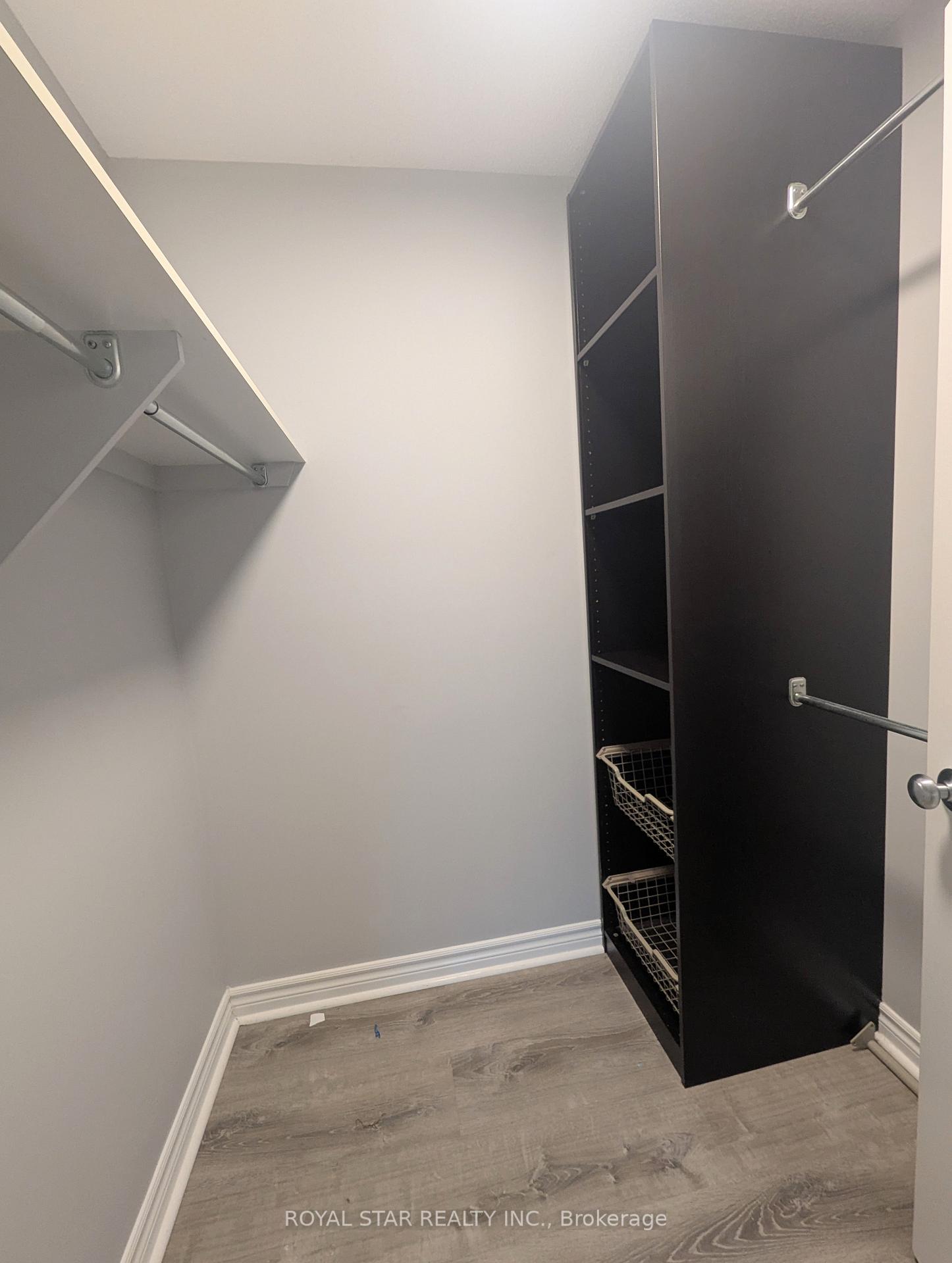 Photo 14 of 421 Livery Street, Ottawa, Kanata - Emerald Meadows/Trailwest — HOMEH