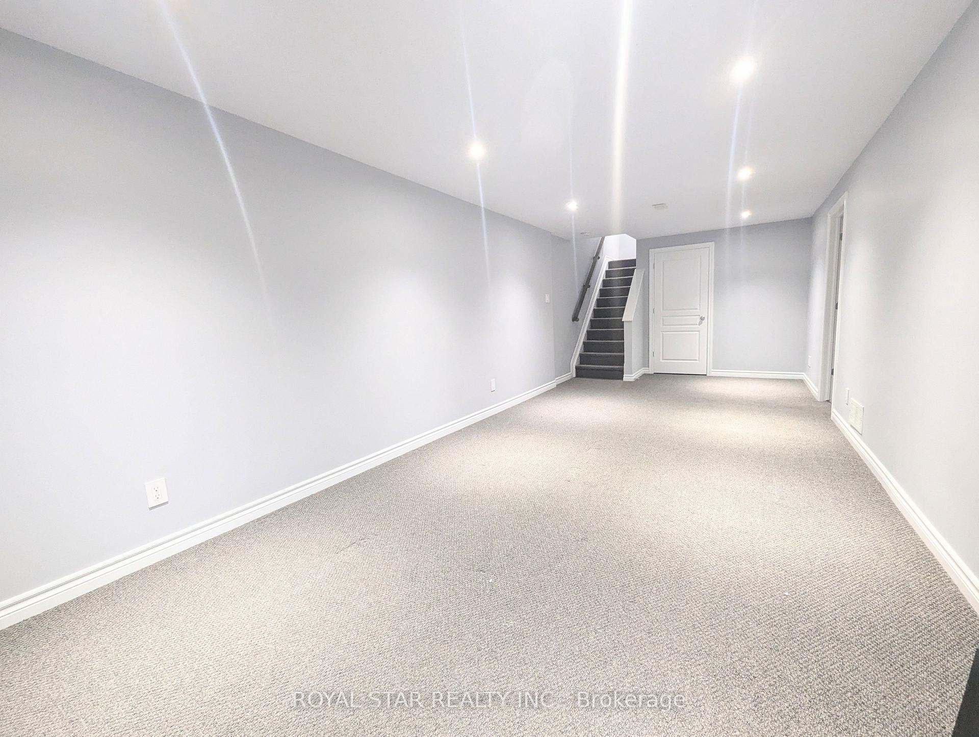 Photo 21 of 421 Livery Street, Ottawa, Kanata - Emerald Meadows/Trailwest — HOMEH