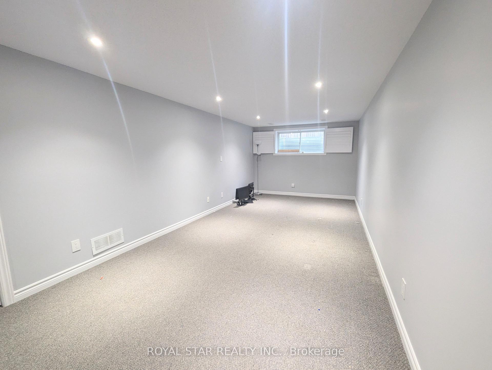 Photo 22 of 421 Livery Street, Ottawa, Kanata - Emerald Meadows/Trailwest — HOMEH