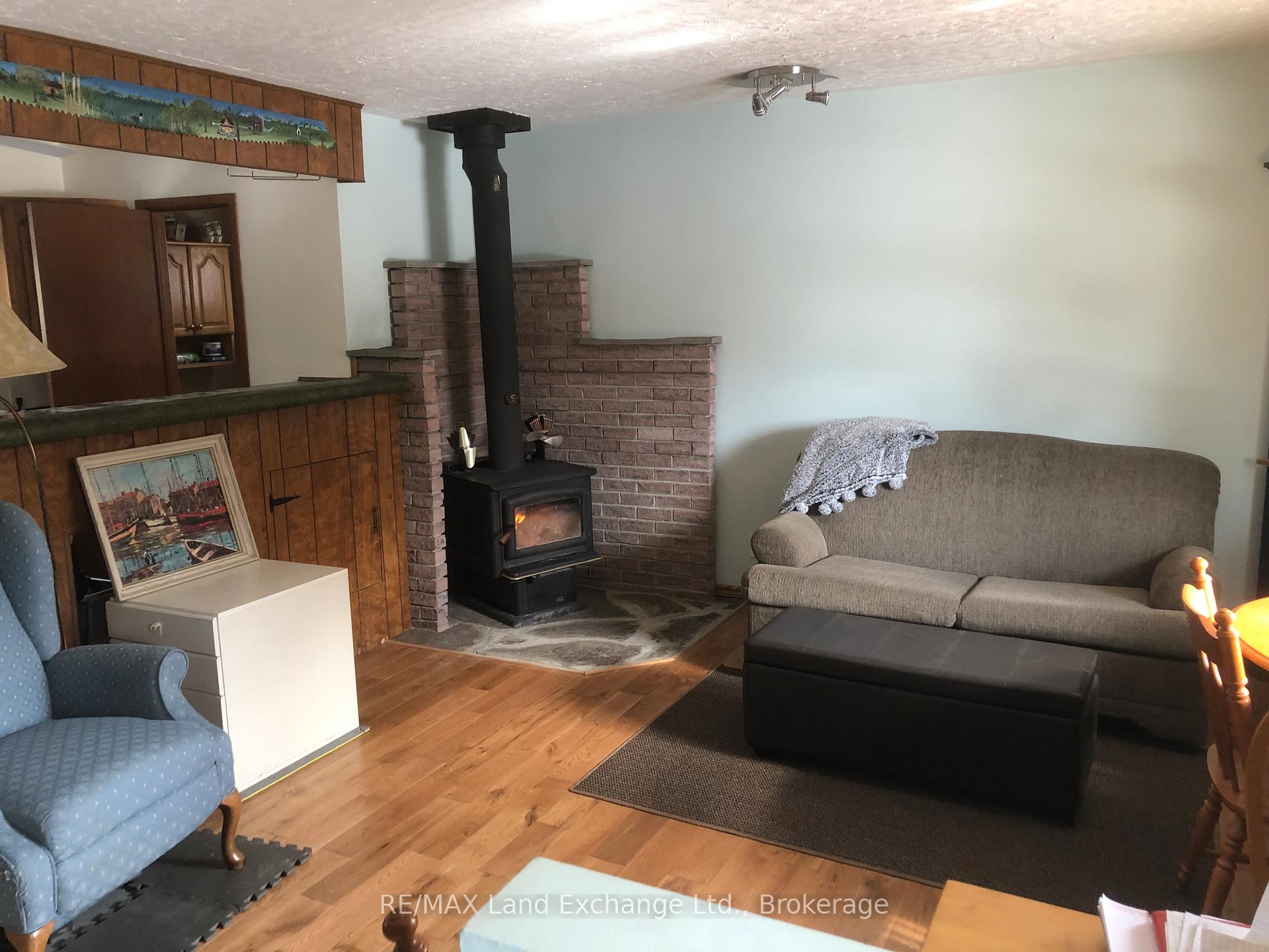 Photo 2 of 8 South Cedar Lane, Kincardine — HOMEH