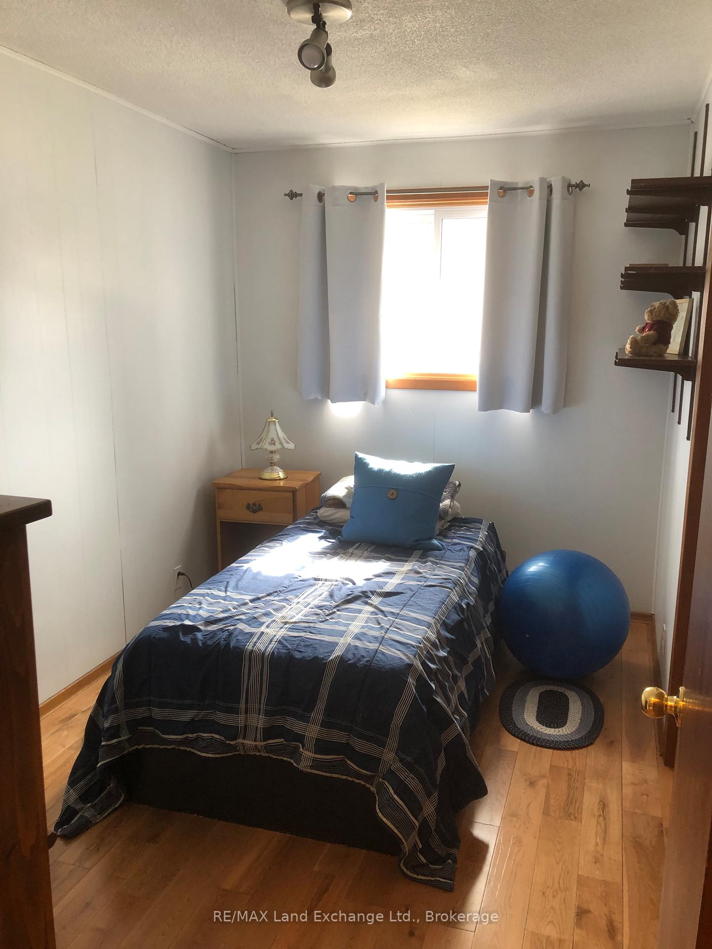 Photo 11 of 8 South Cedar Lane, Kincardine — HOMEH