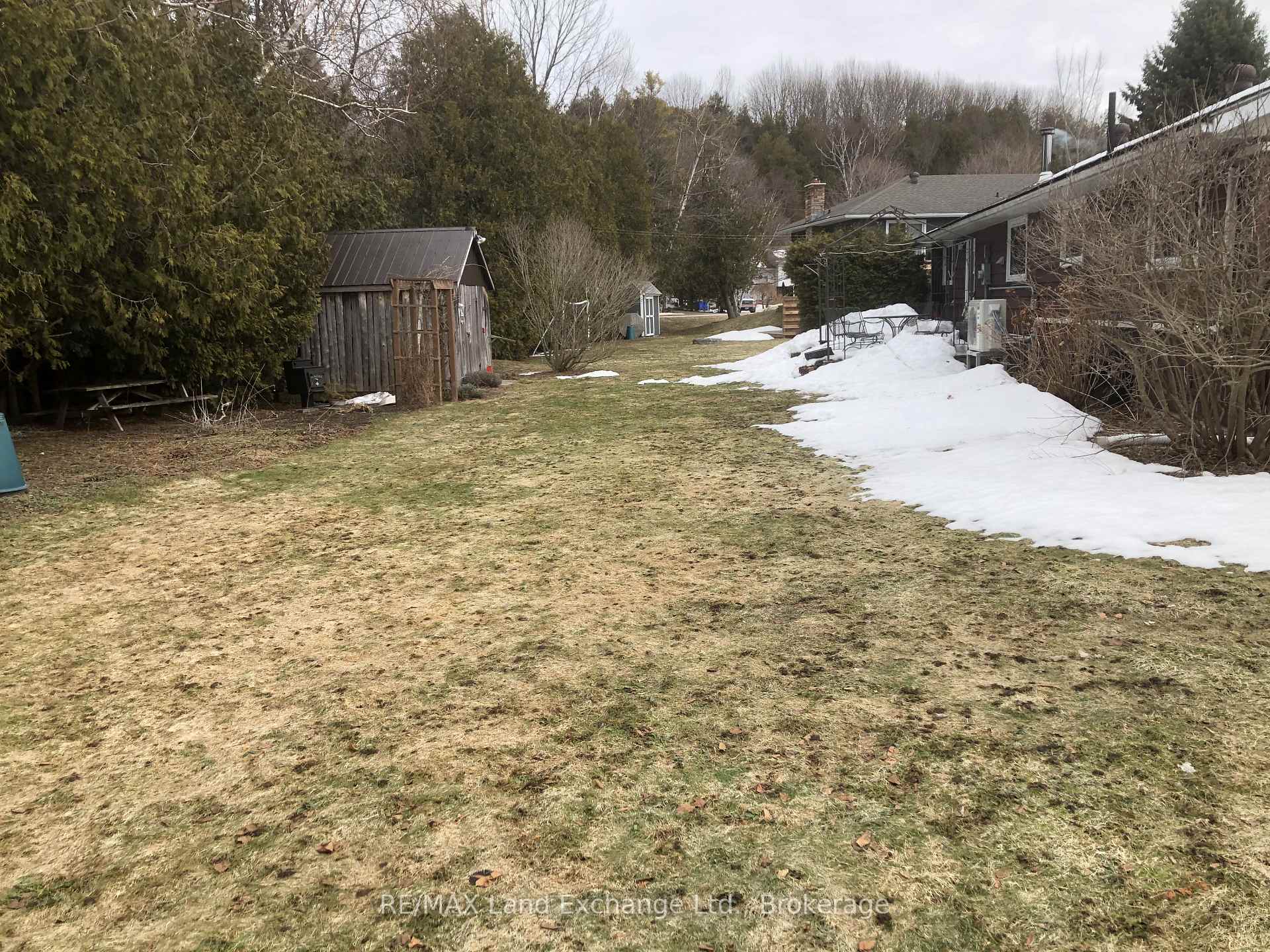 Photo 16 of 8 South Cedar Lane, Kincardine — HOMEH