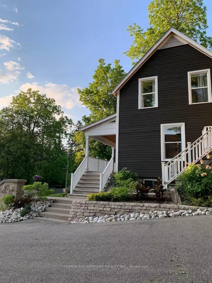 Photo 6 of Unit 1, 426 Wilson Street E, Hamilton, Ancaster — HOMEH