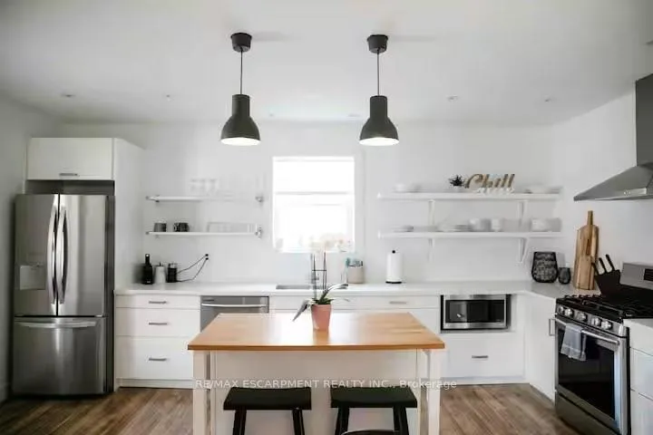 Photo 7 of Unit 1, 426 Wilson Street E, Hamilton, Ancaster — HOMEH