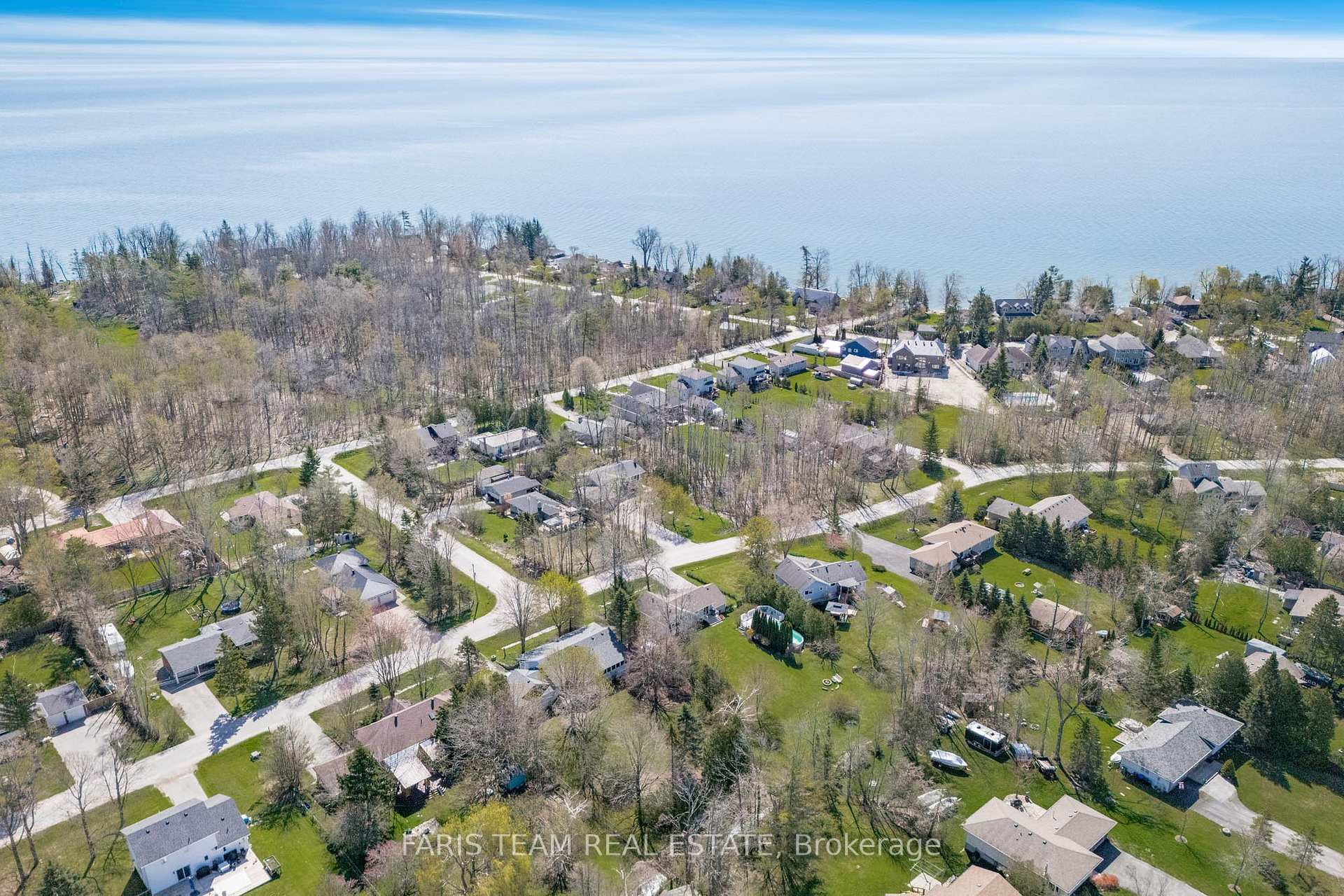 Photo 29 of 3830 East Street, Innisfil, Rural Innisfil — HOMEH