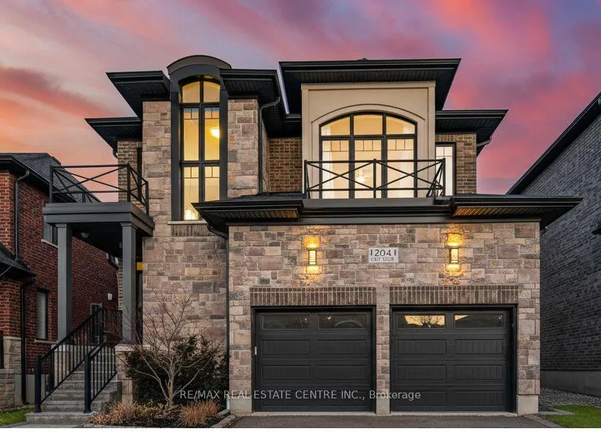 Front of 204 Forest Creek Drive