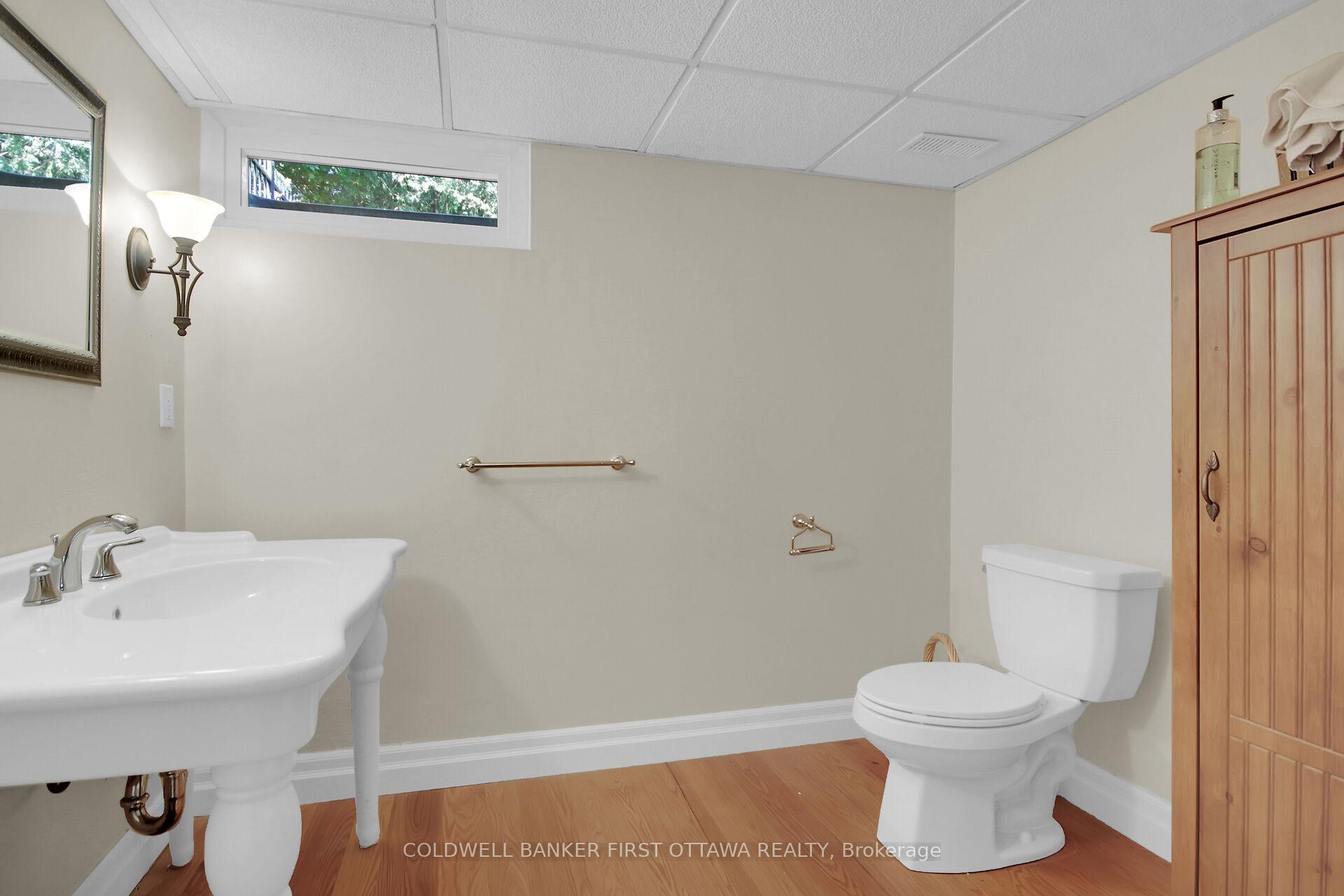 Photo 25 of 5937 Rideau Valley Drive N, Ottawa, Manotick South to Roger Stevens — HOMEH