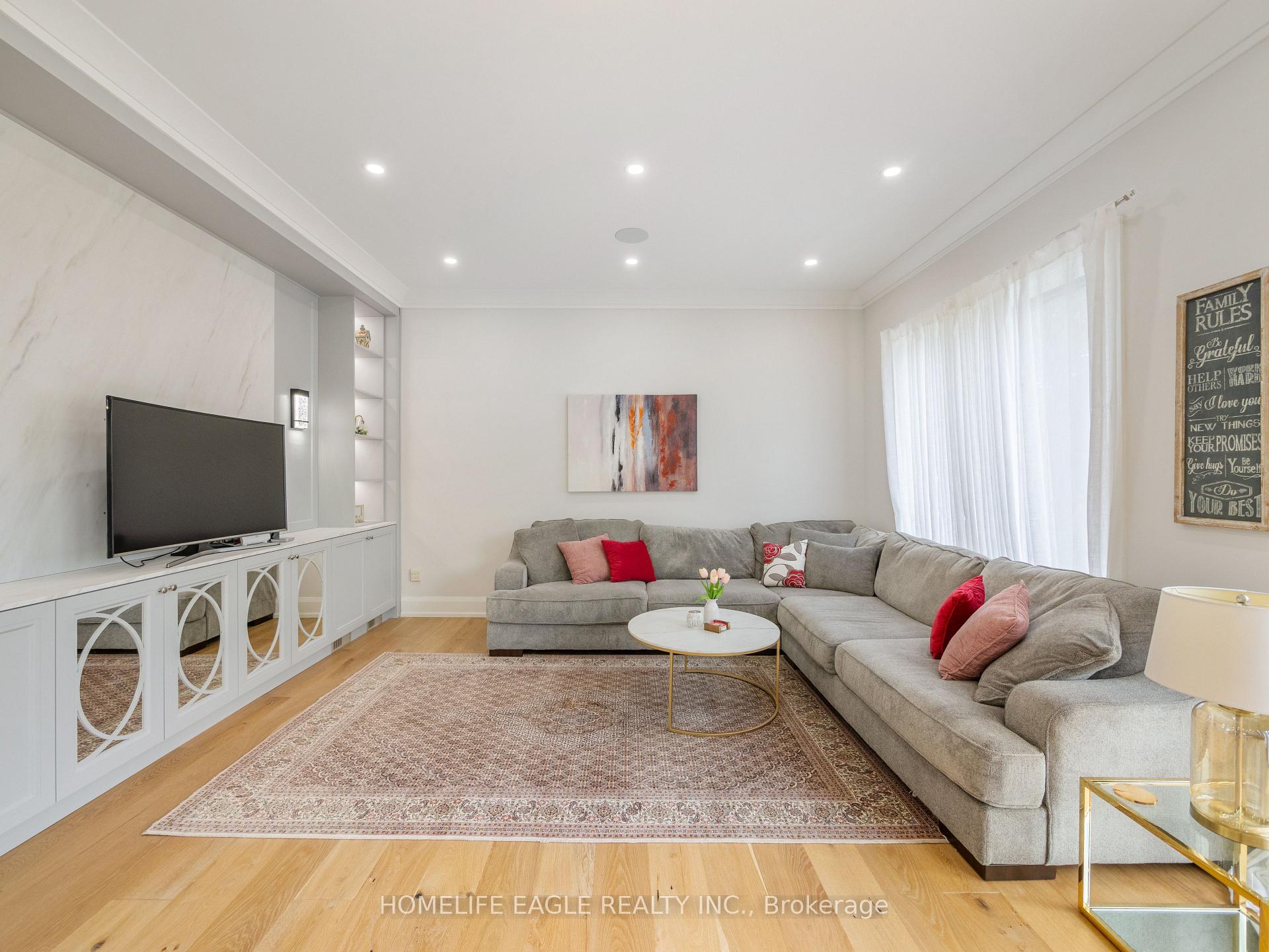 Photo 6 of 15714 Bathurst Street, King, Rural King — HOMEH