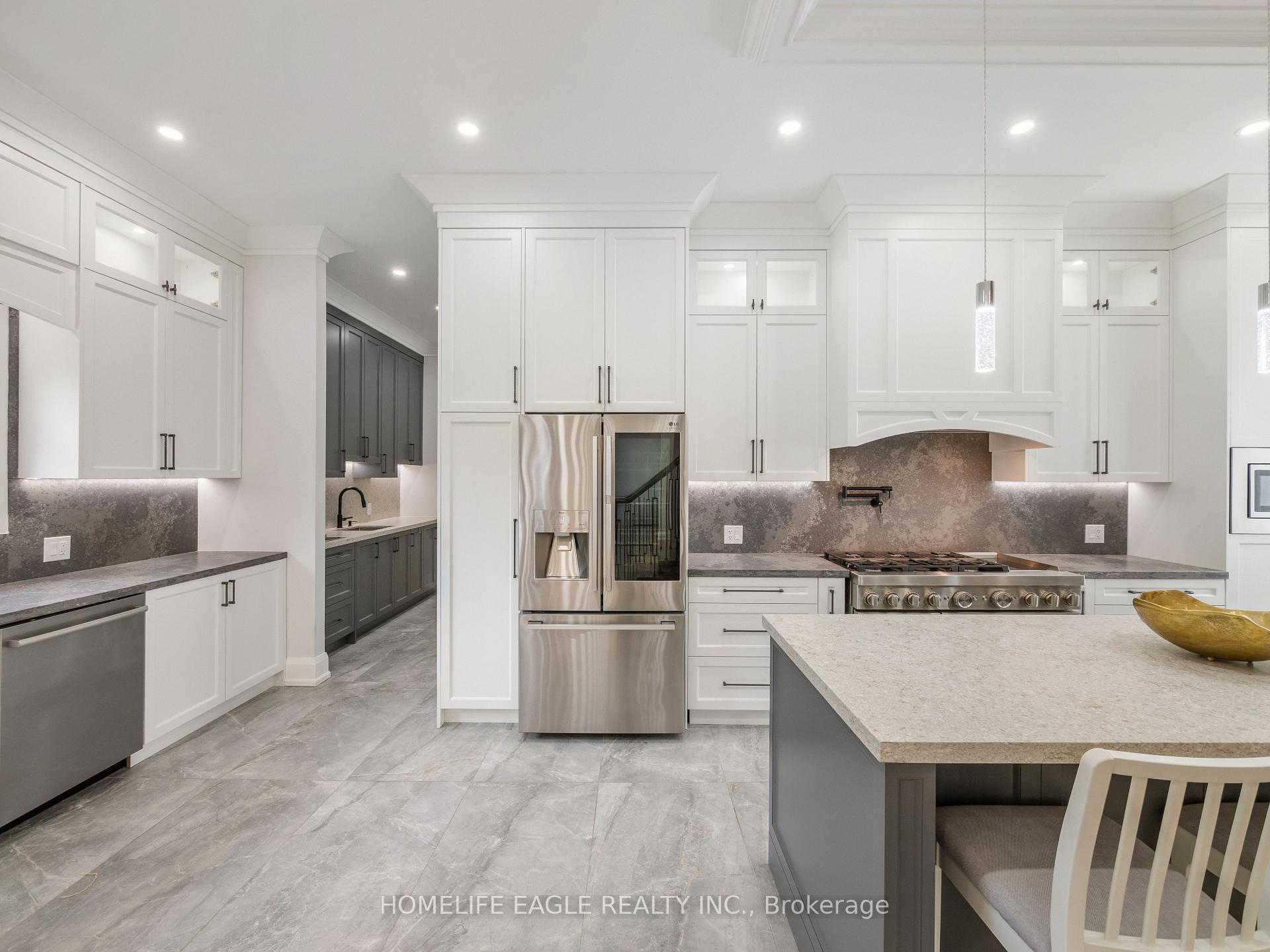 Photo 12 of 15714 Bathurst Street, King, Rural King — HOMEH