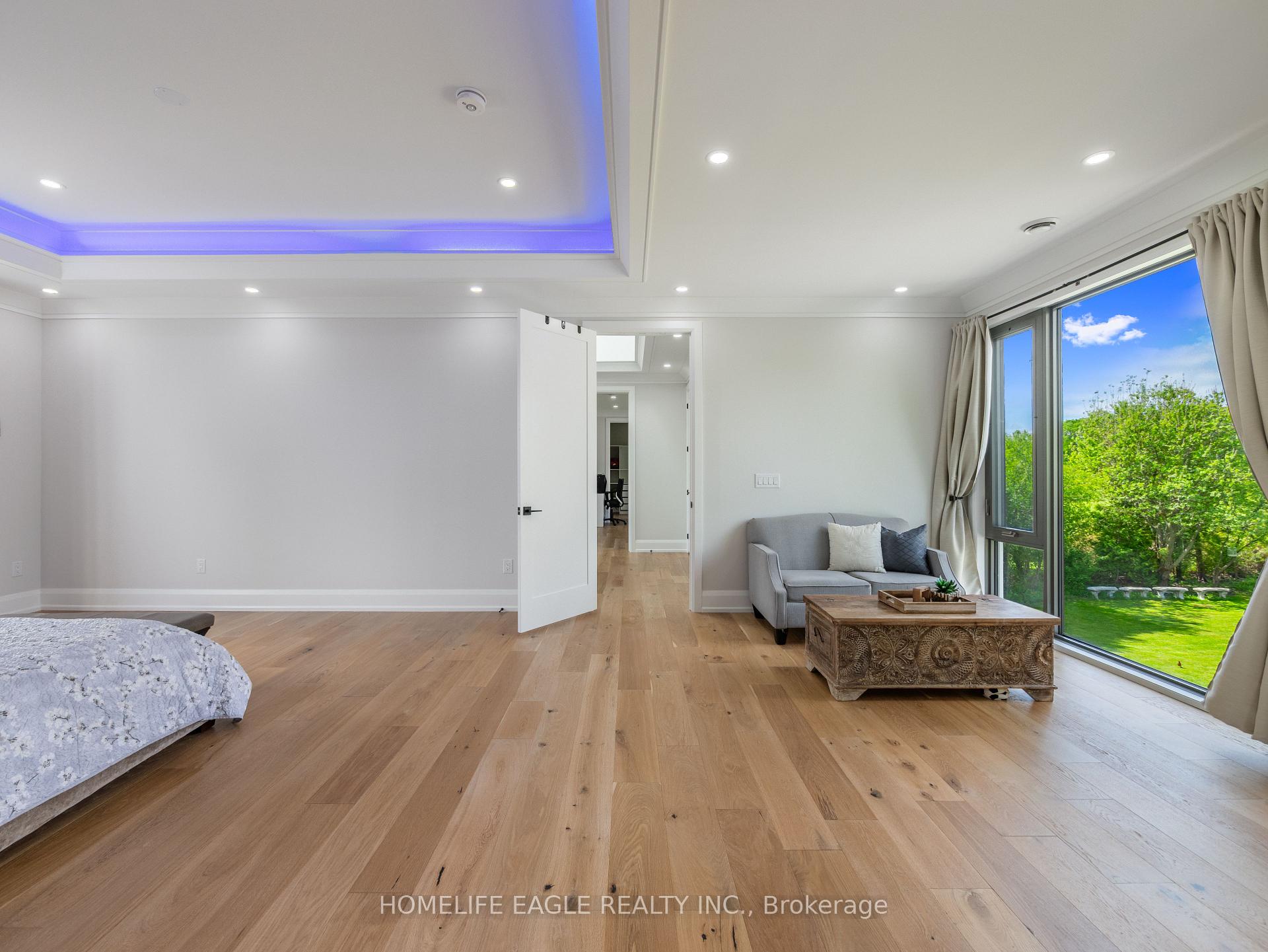 Photo 24 of 15714 Bathurst Street, King, Rural King — HOMEH