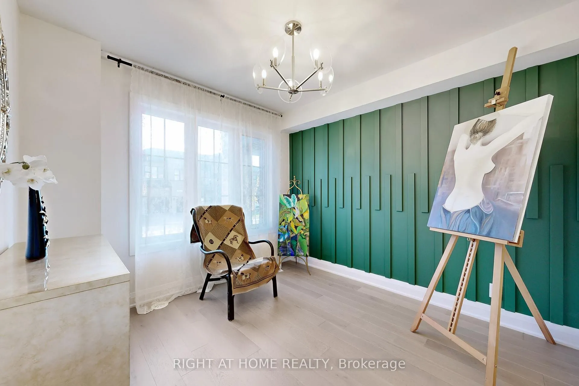 Photo 4 of 10 Percy Rye Avenue, Markham, Angus Glen — HOMEH