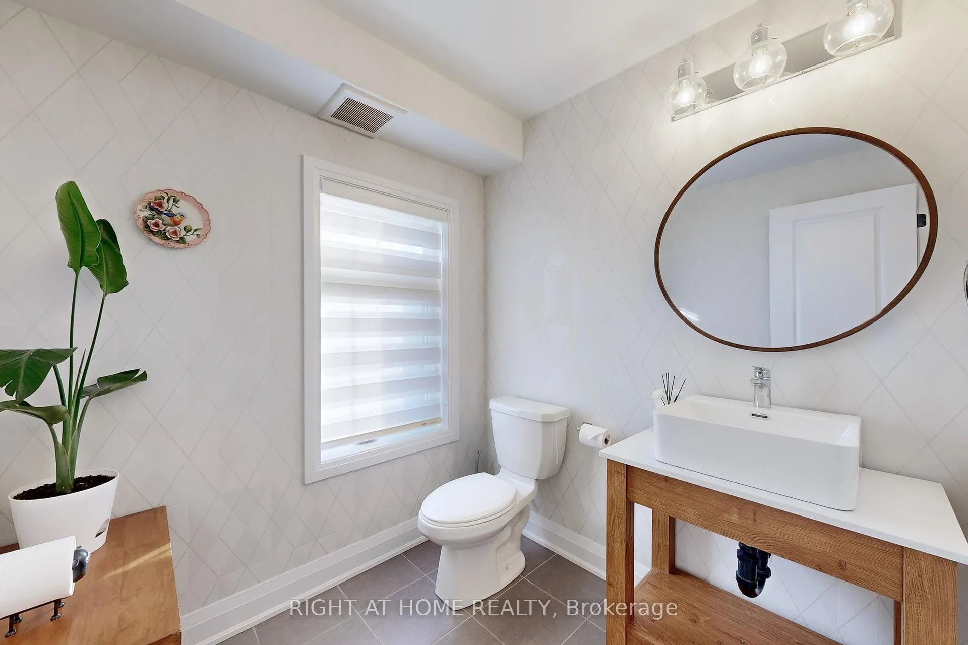 Photo 15 of 10 Percy Rye Avenue, Markham, Angus Glen — HOMEH
