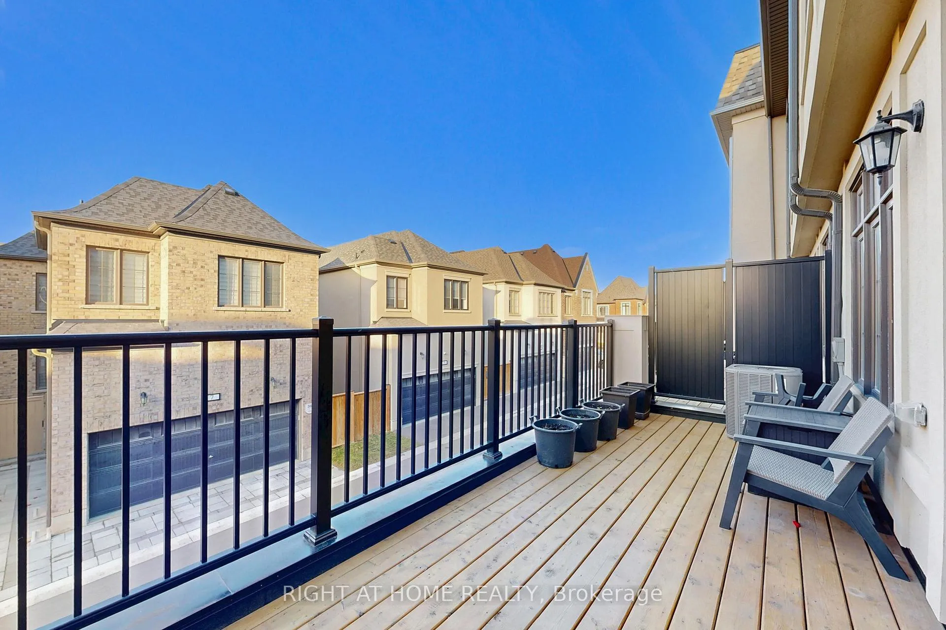 Photo 27 of 10 Percy Rye Avenue, Markham, Angus Glen — HOMEH