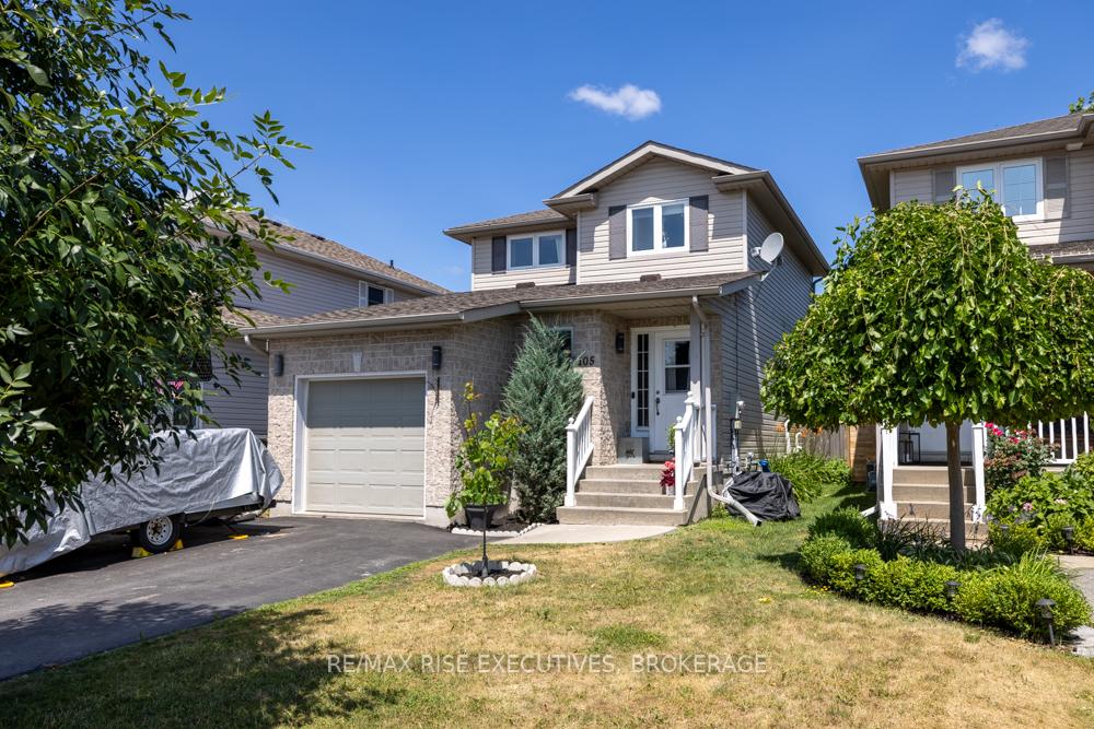 Photo 2 of 105 McKeown Crescent, Loyalist, Amherstview — HOMEH