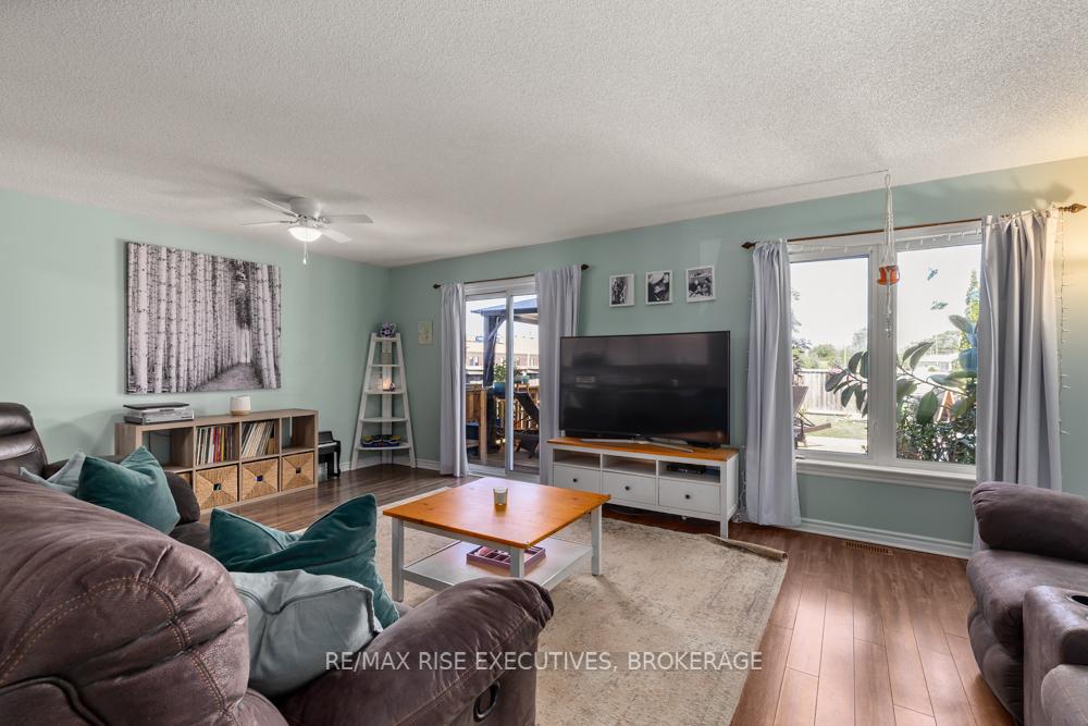 Photo 11 of 105 McKeown Crescent, Loyalist, Amherstview — HOMEH