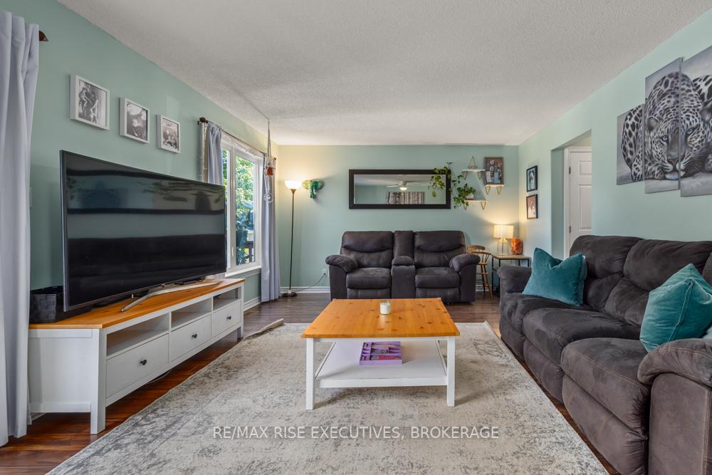 Photo 13 of 105 McKeown Crescent, Loyalist, Amherstview — HOMEH