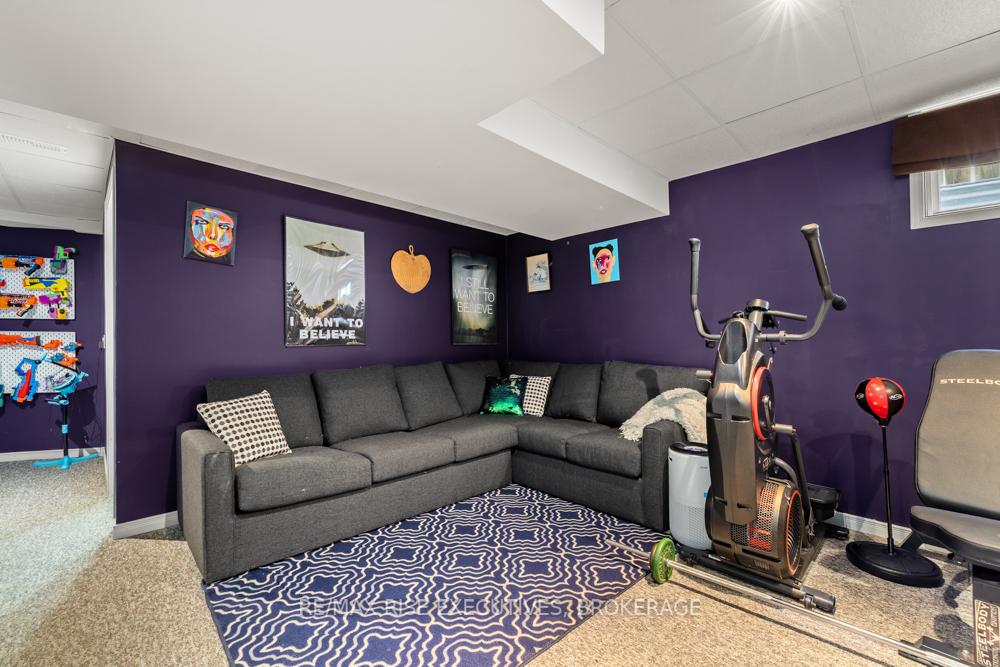 Photo 29 of 105 McKeown Crescent, Loyalist, Amherstview — HOMEH