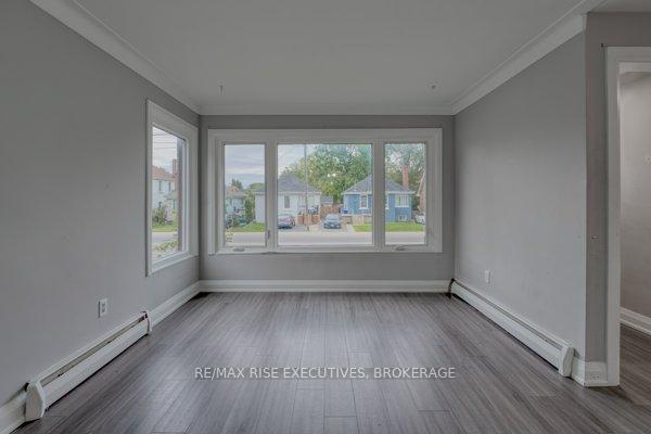 Photo 4 of Unit 1(A), 528 Division Street, Kingston, East of Sir John A. Blvd — HOMEH
