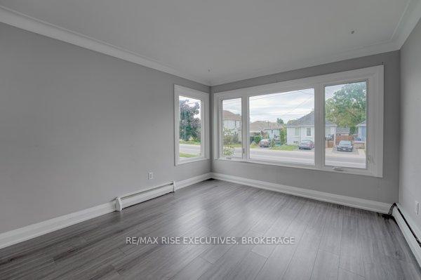Photo 5 of Unit 1(A), 528 Division Street, Kingston, East of Sir John A. Blvd — HOMEH