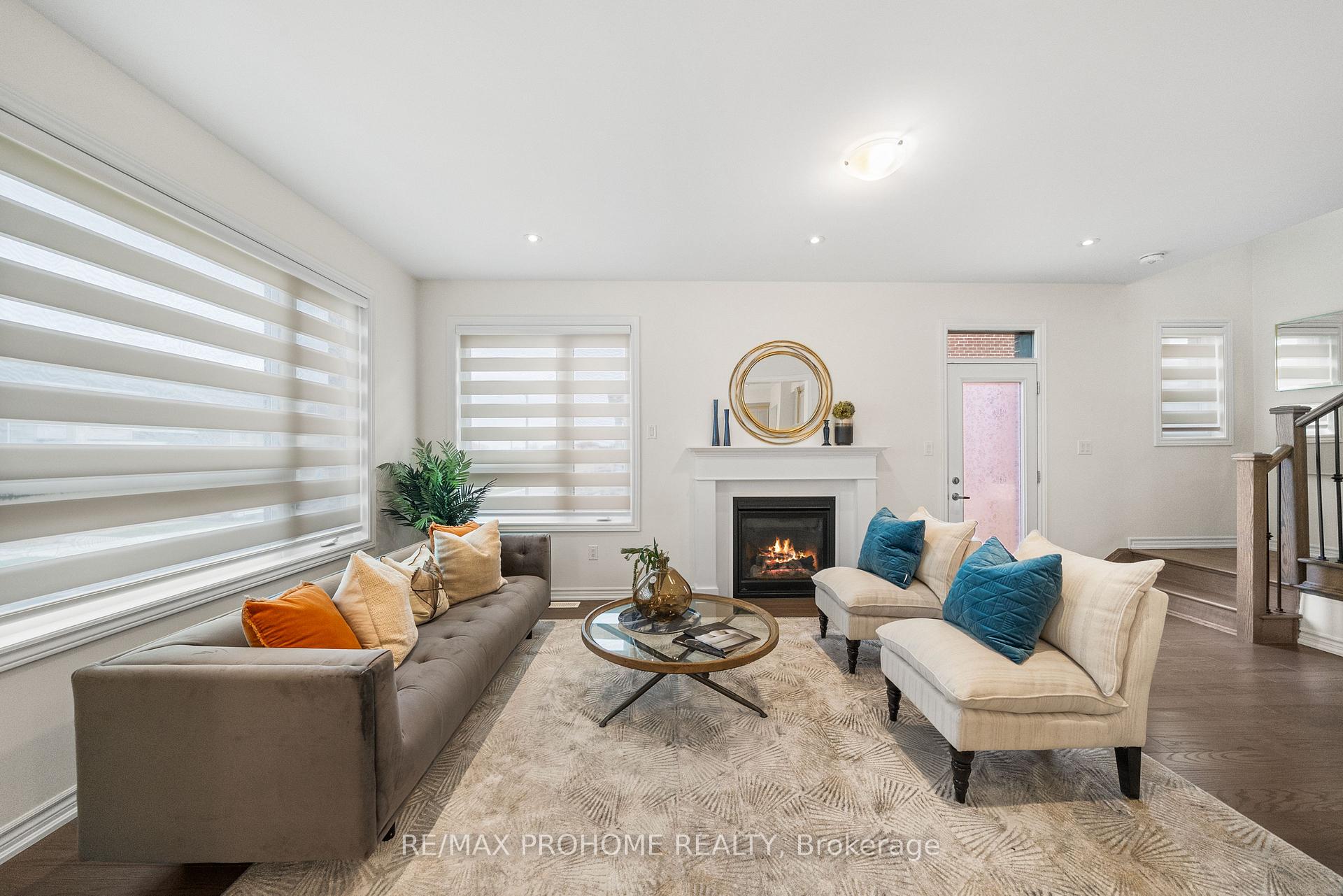 Photo 1 of 1 Frederick Roman Avenue, Markham, Victoria Square — HOMEH
