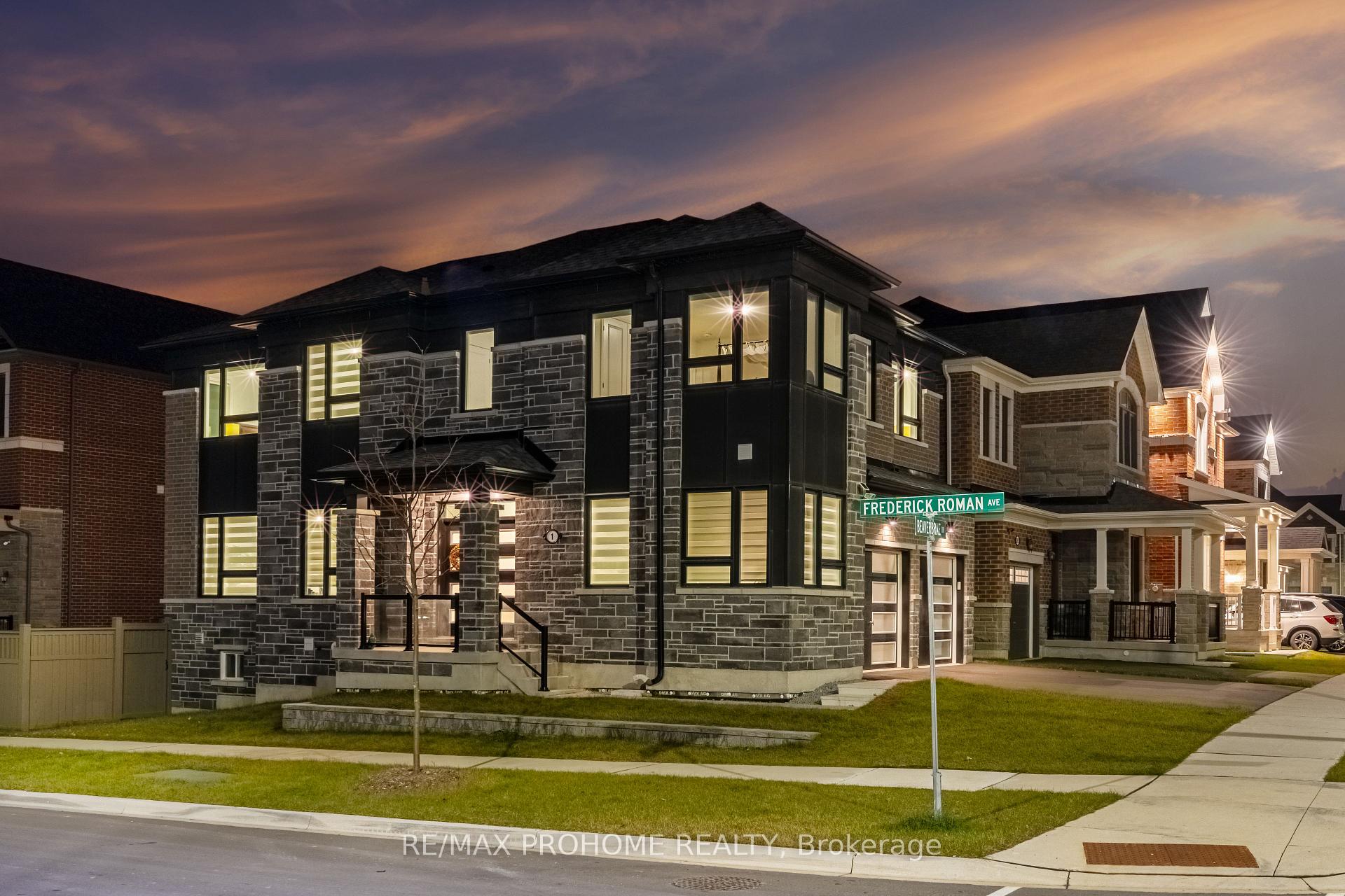 Photo 2 of 1 Frederick Roman Avenue, Markham, Victoria Square — HOMEH