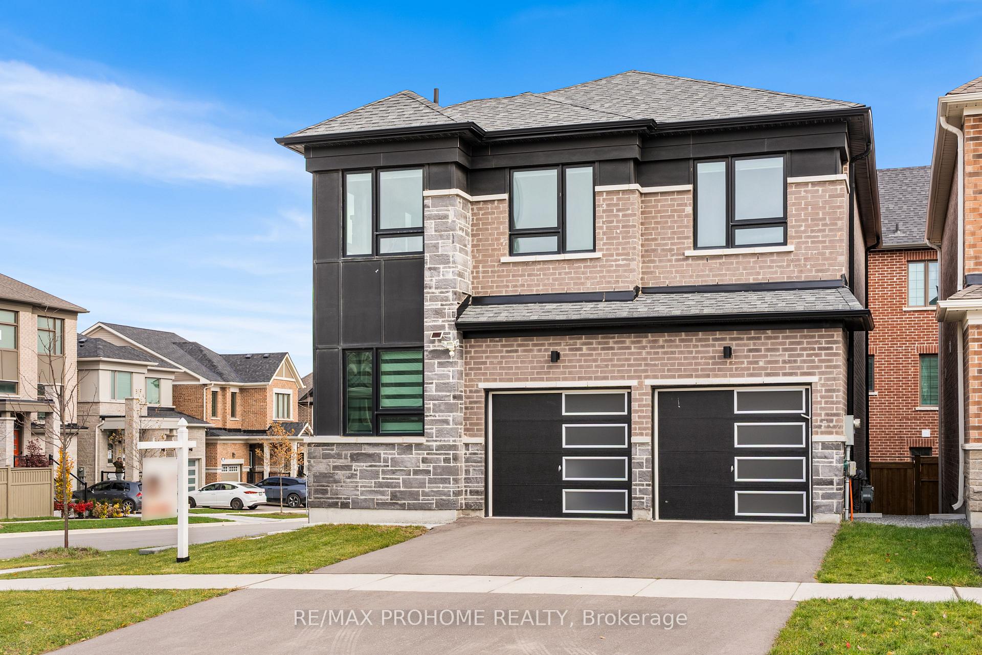 Photo 5 of 1 Frederick Roman Avenue, Markham, Victoria Square — HOMEH