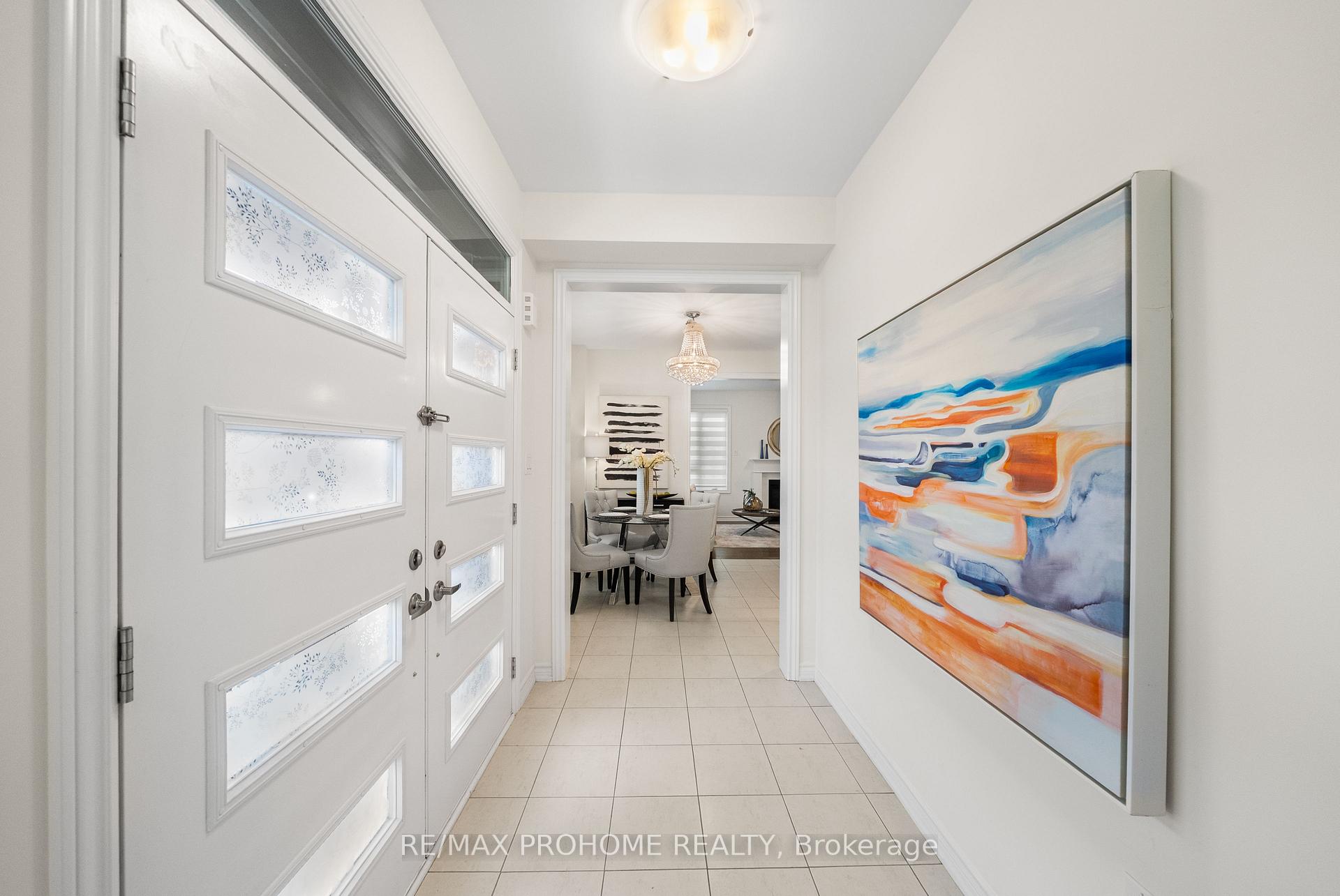 Photo 6 of 1 Frederick Roman Avenue, Markham, Victoria Square — HOMEH