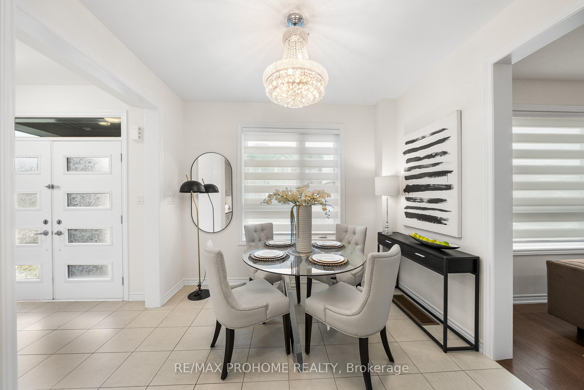 Photo 12 of 1 Frederick Roman Avenue, Markham, Victoria Square — HOMEH