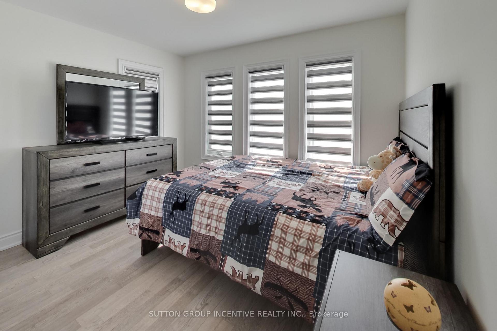 Photo 25 of 1400 Blackmore Street, Innisfil, Alcona — HOMEH