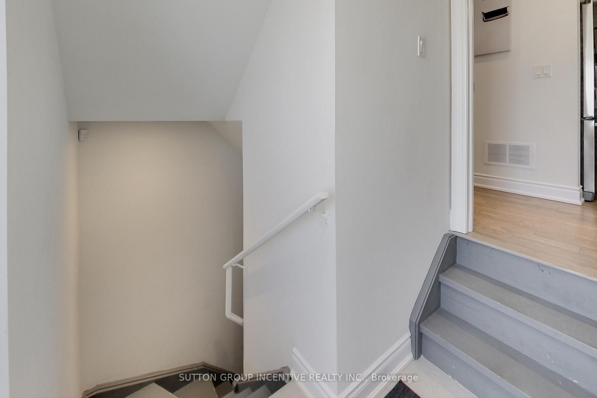 Photo 33 of 1400 Blackmore Street, Innisfil, Alcona — HOMEH