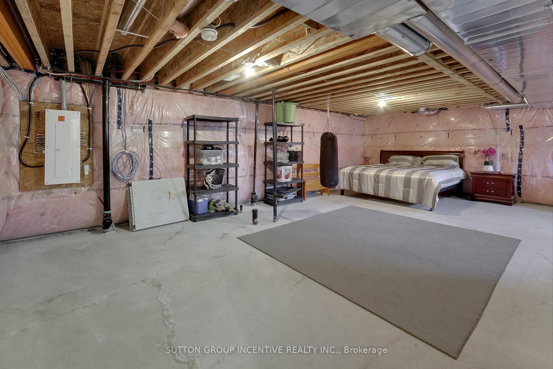 Photo 34 of 1400 Blackmore Street, Innisfil, Alcona — HOMEH