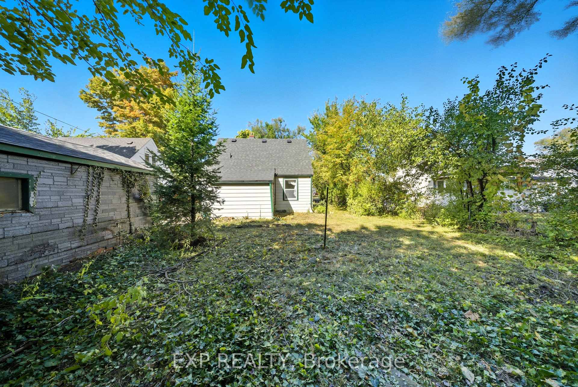 Photo 14 of 35 Glen Road, Kitchener — HOMEH