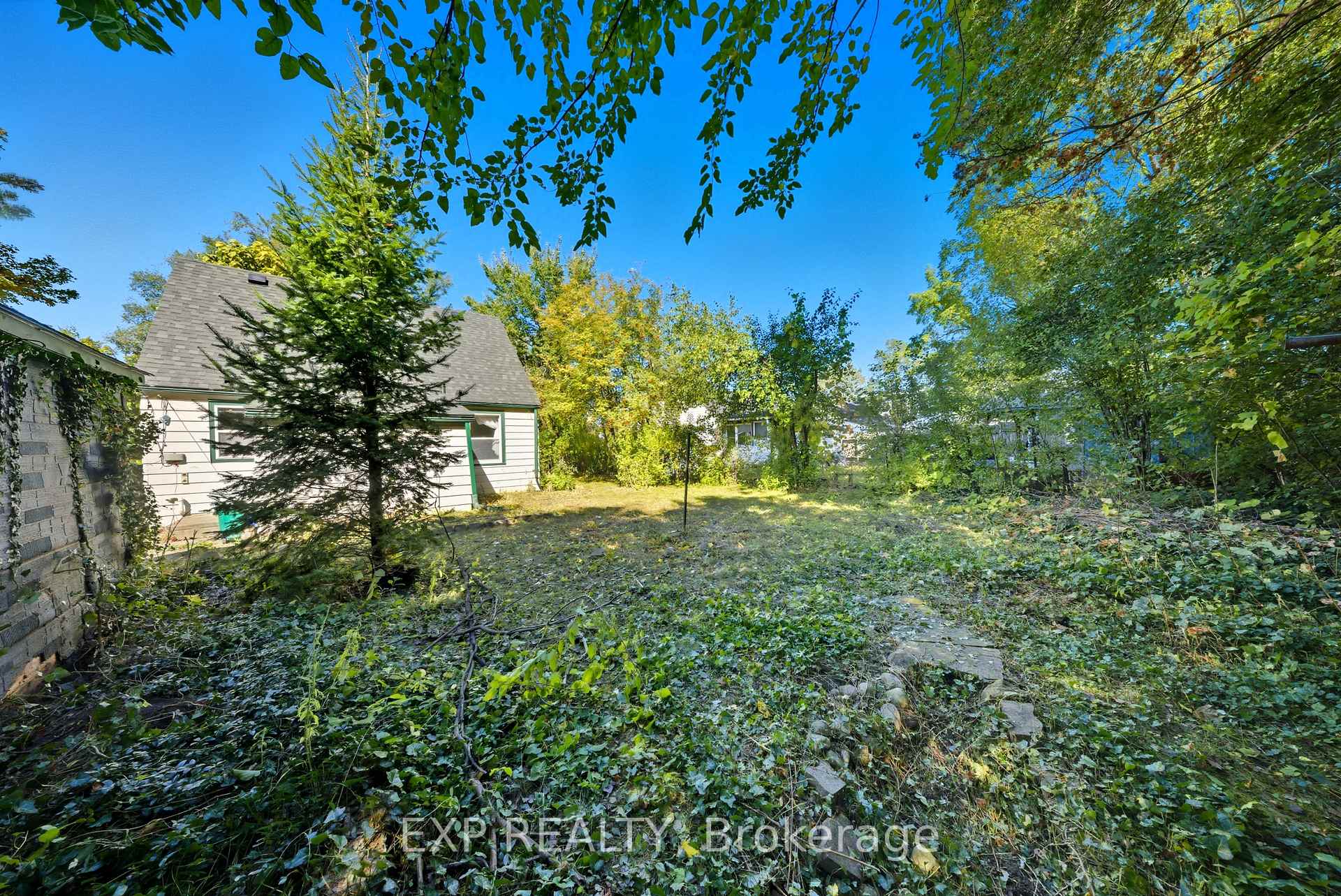 Photo 15 of 35 Glen Road, Kitchener — HOMEH