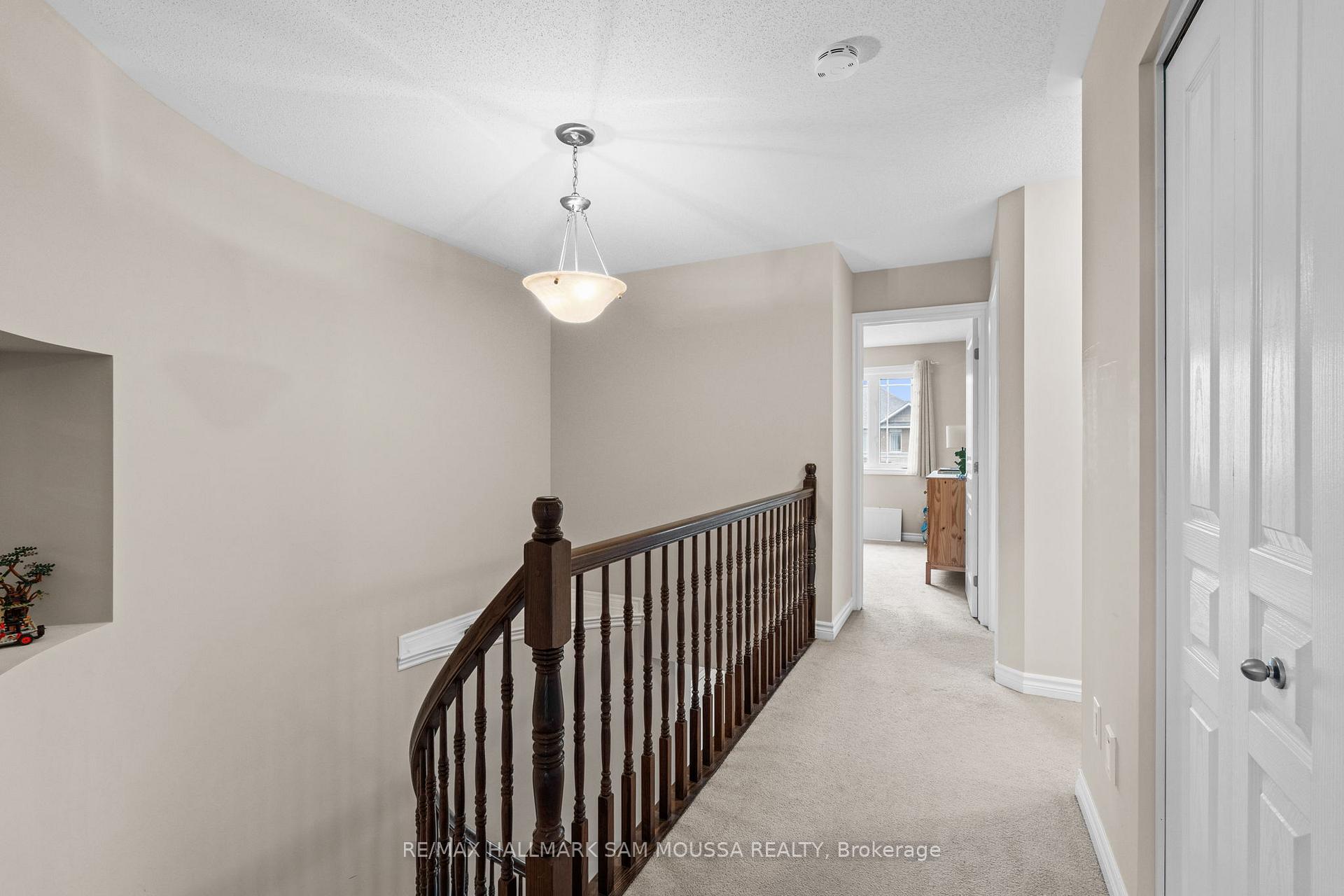 Photo 17 of 442 Barrick Hill Road, Ottawa, Kanata - Emerald Meadows/Trailwest — HOMEH