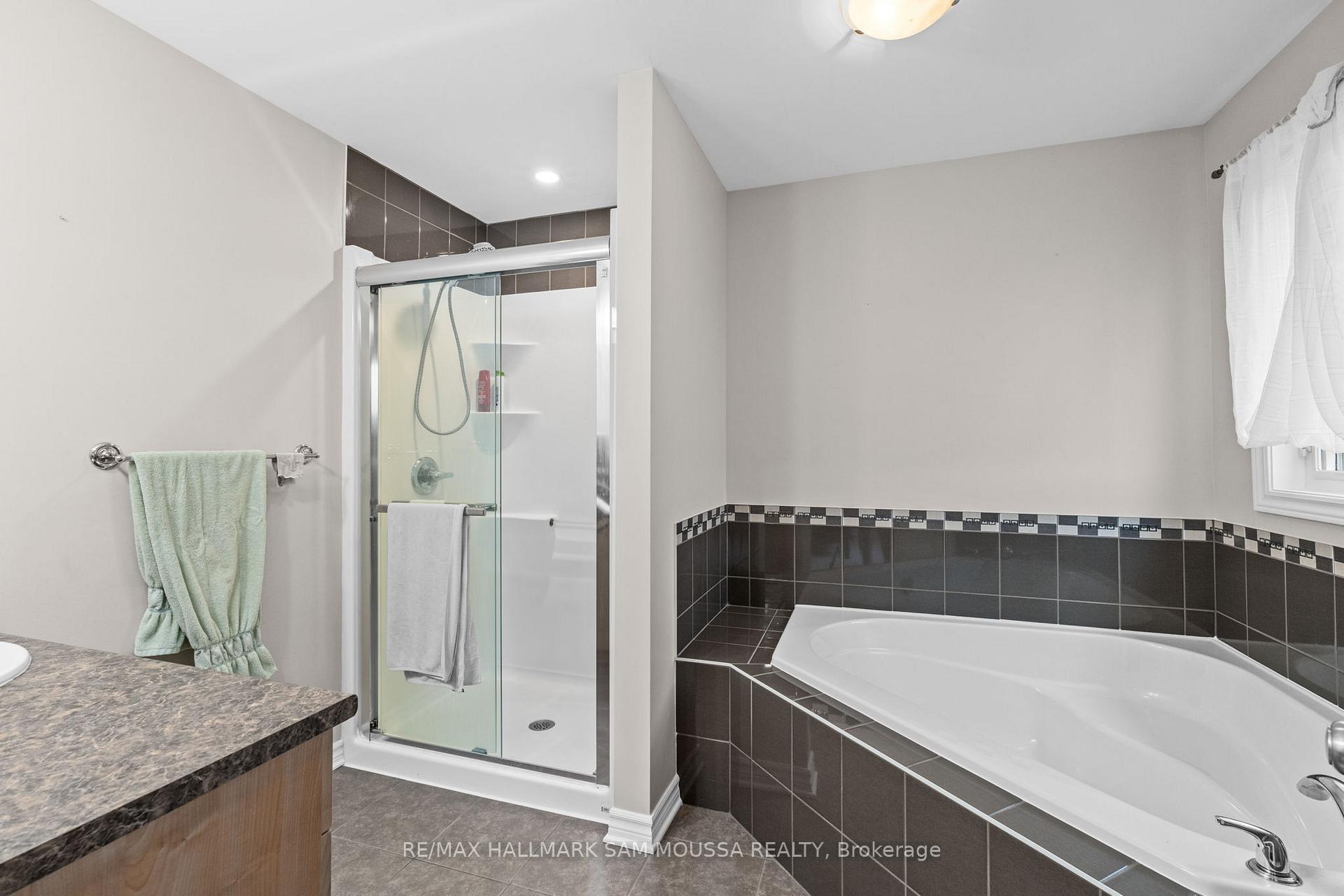 Photo 21 of 442 Barrick Hill Road, Ottawa, Kanata - Emerald Meadows/Trailwest — HOMEH