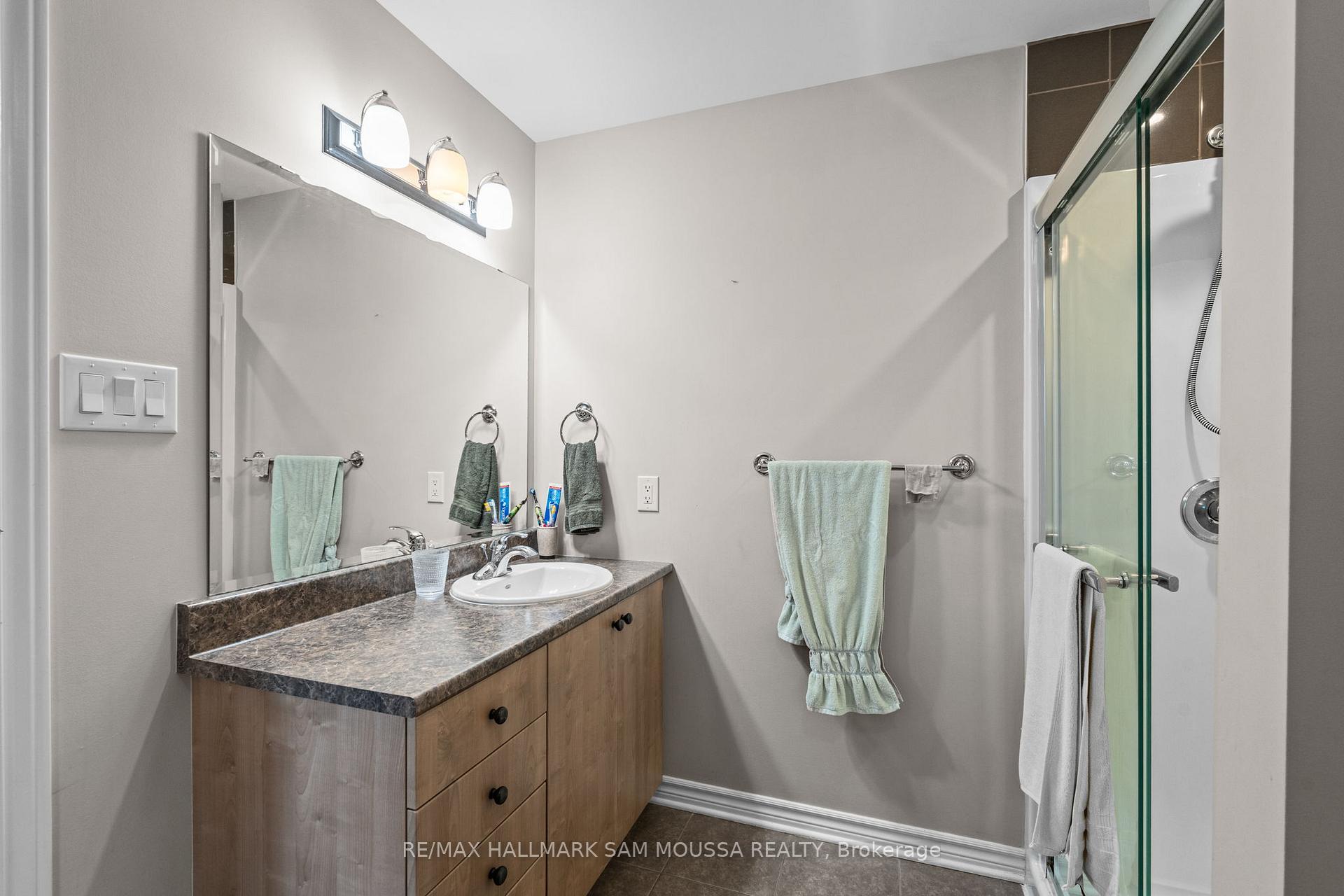 Photo 22 of 442 Barrick Hill Road, Ottawa, Kanata - Emerald Meadows/Trailwest — HOMEH