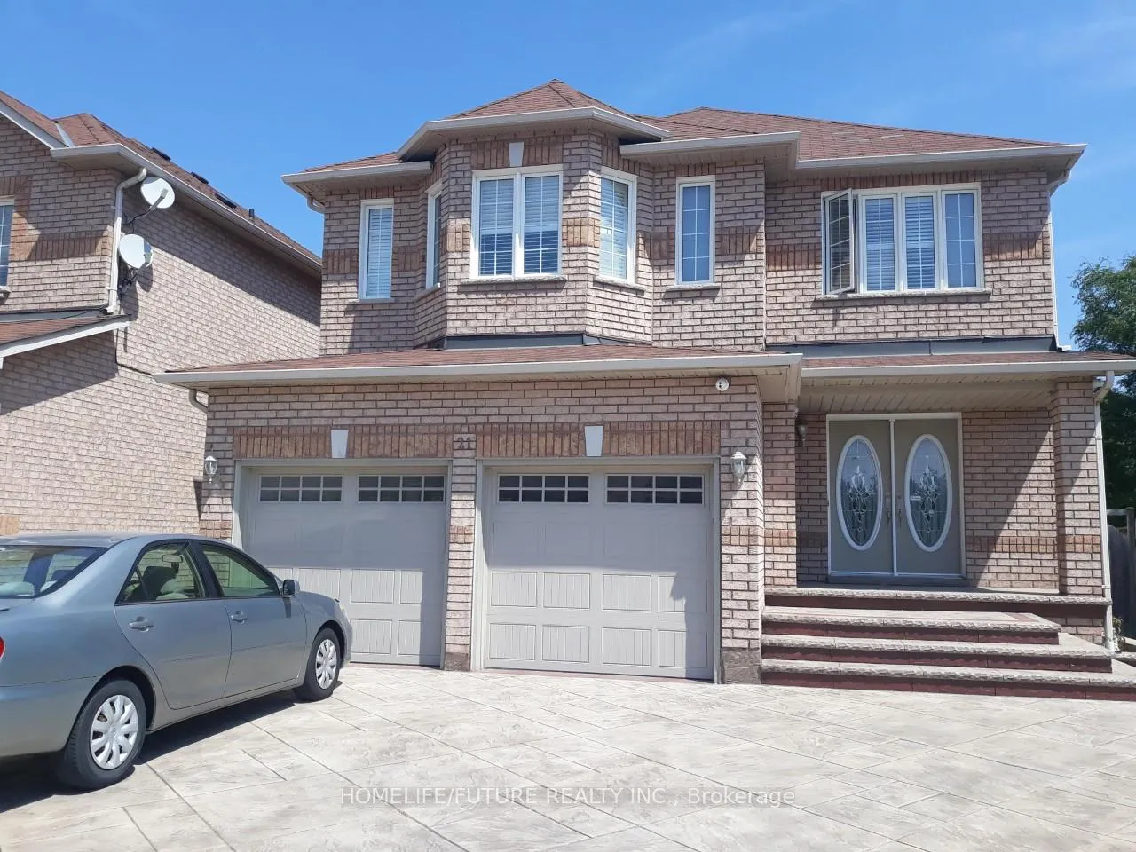 Photo 1 of 21 Eastvale Drive, Markham, Cedarwood — HOMEH