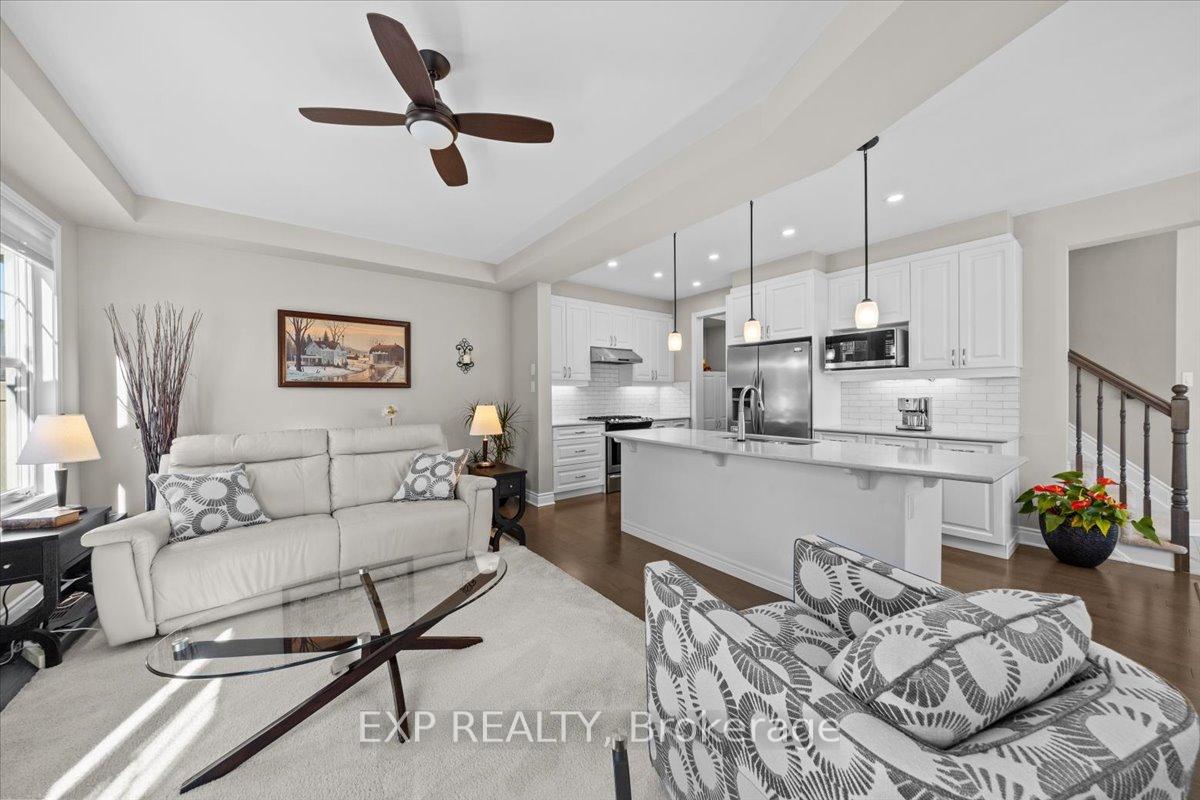 Photo 12 of 33 Solaris Drive, Ottawa, Kanata - Emerald Meadows/Trailwest — HOMEH