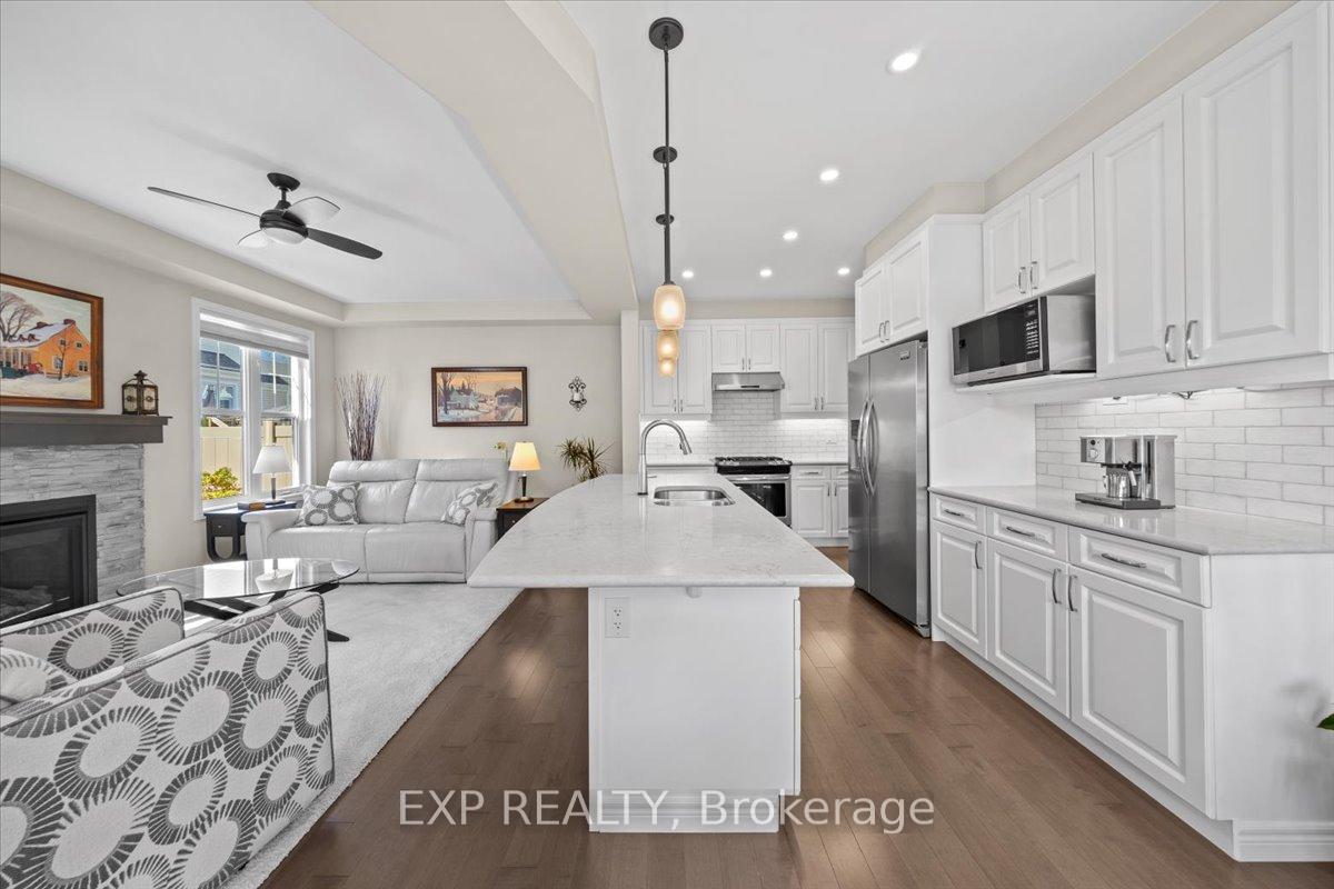 Photo 14 of 33 Solaris Drive, Ottawa, Kanata - Emerald Meadows/Trailwest — HOMEH
