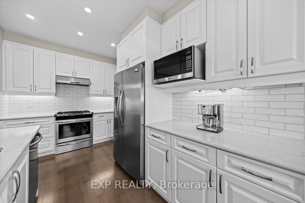 Photo 18 of 33 Solaris Drive, Ottawa, Kanata - Emerald Meadows/Trailwest — HOMEH