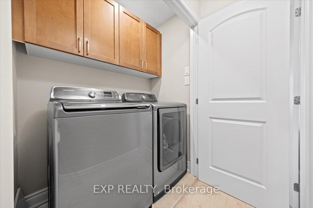 Photo 24 of 33 Solaris Drive, Ottawa, Kanata - Emerald Meadows/Trailwest — HOMEH