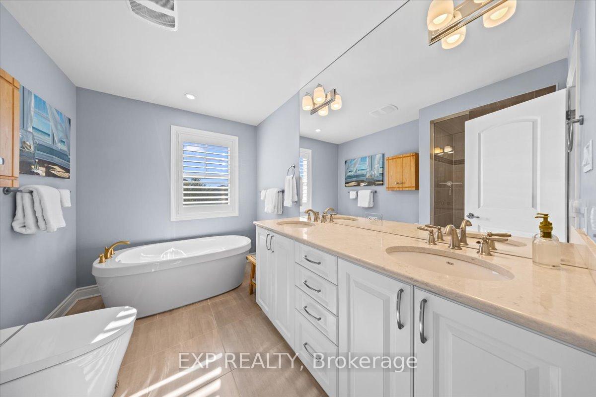 Photo 28 of 33 Solaris Drive, Ottawa, Kanata - Emerald Meadows/Trailwest — HOMEH
