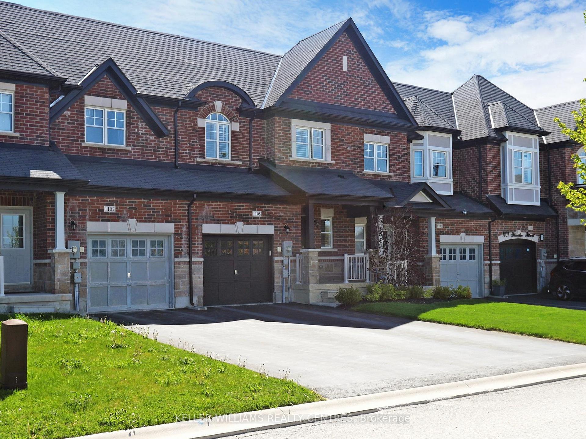Photo 2 of 1105 Stantin Street, Innisfil, Lefroy — HOMEH