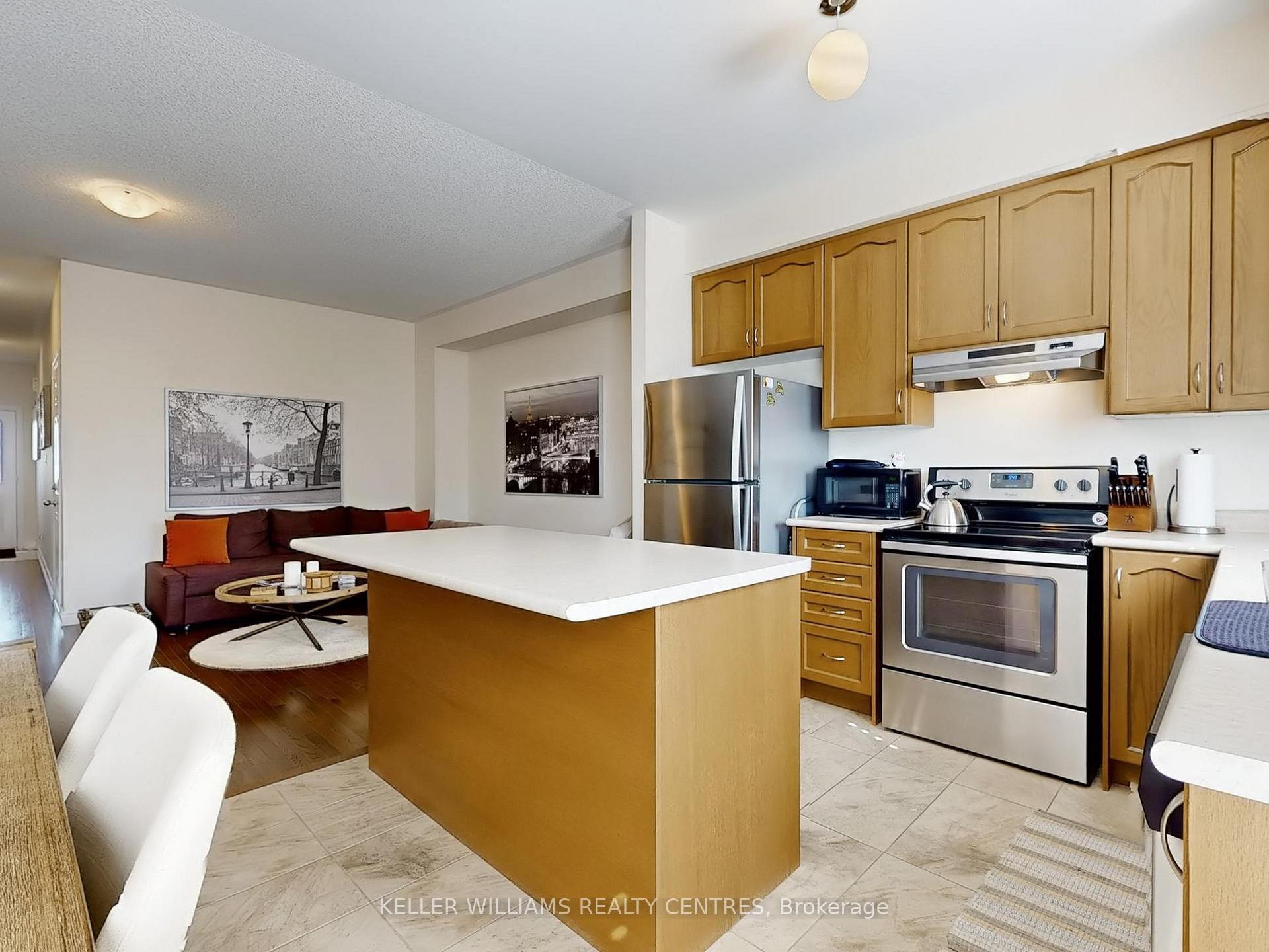 Photo 11 of 1105 Stantin Street, Innisfil, Lefroy — HOMEH
