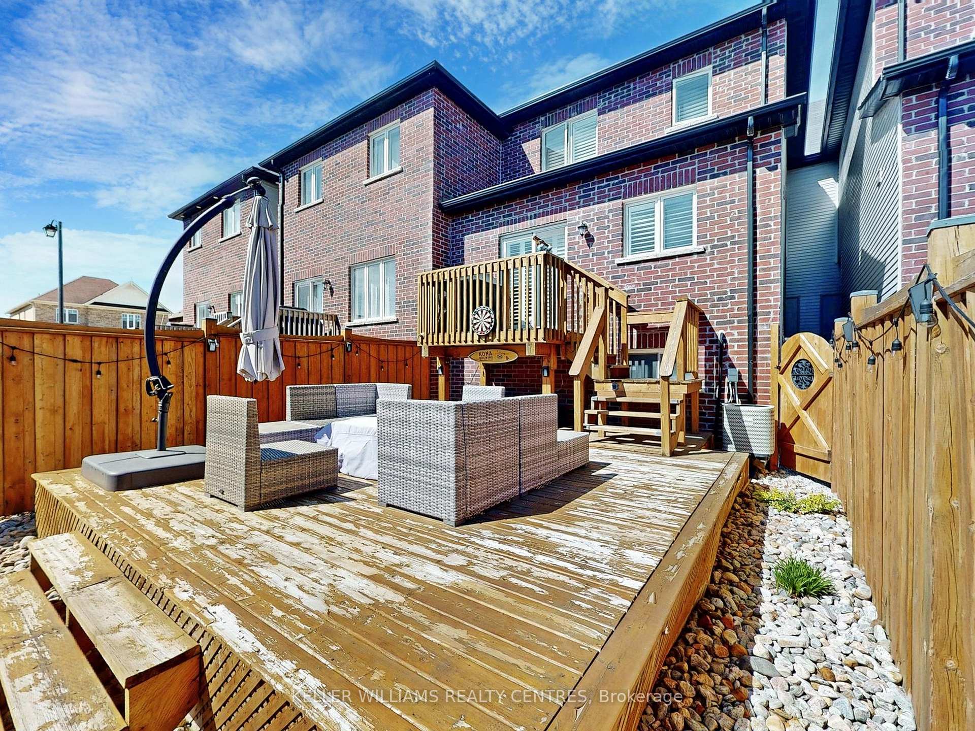 Photo 36 of 1105 Stantin Street, Innisfil, Lefroy — HOMEH