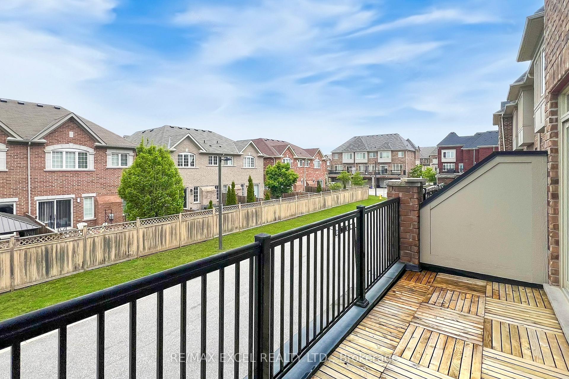Photo 19 of 283 Dundas Way, Markham, Greensborough — HOMEH